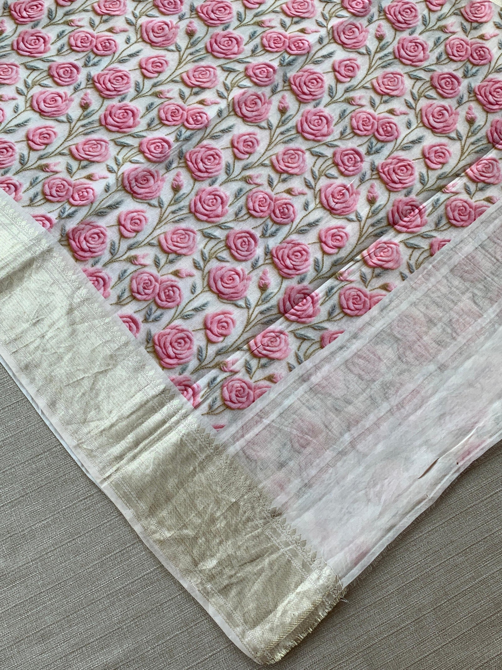 Halfwhite Pure Handloom Chiniya Silk Saree with stunning 3DRose Floral Print and zari borders