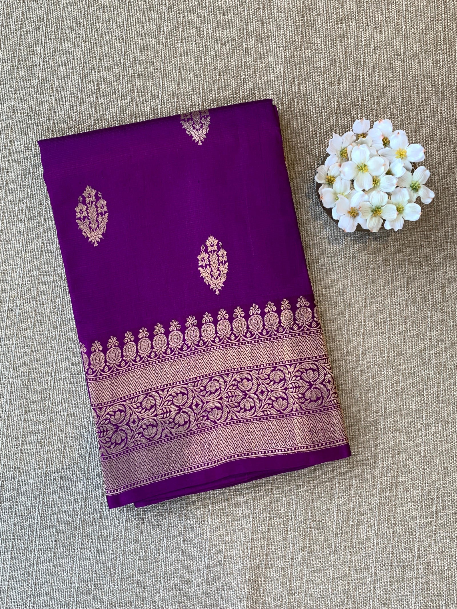 Brinjal Raw Mangoe Silk Saree in Monotone Look with heavy weaving Mashru borders & kaduwa woven motifs.