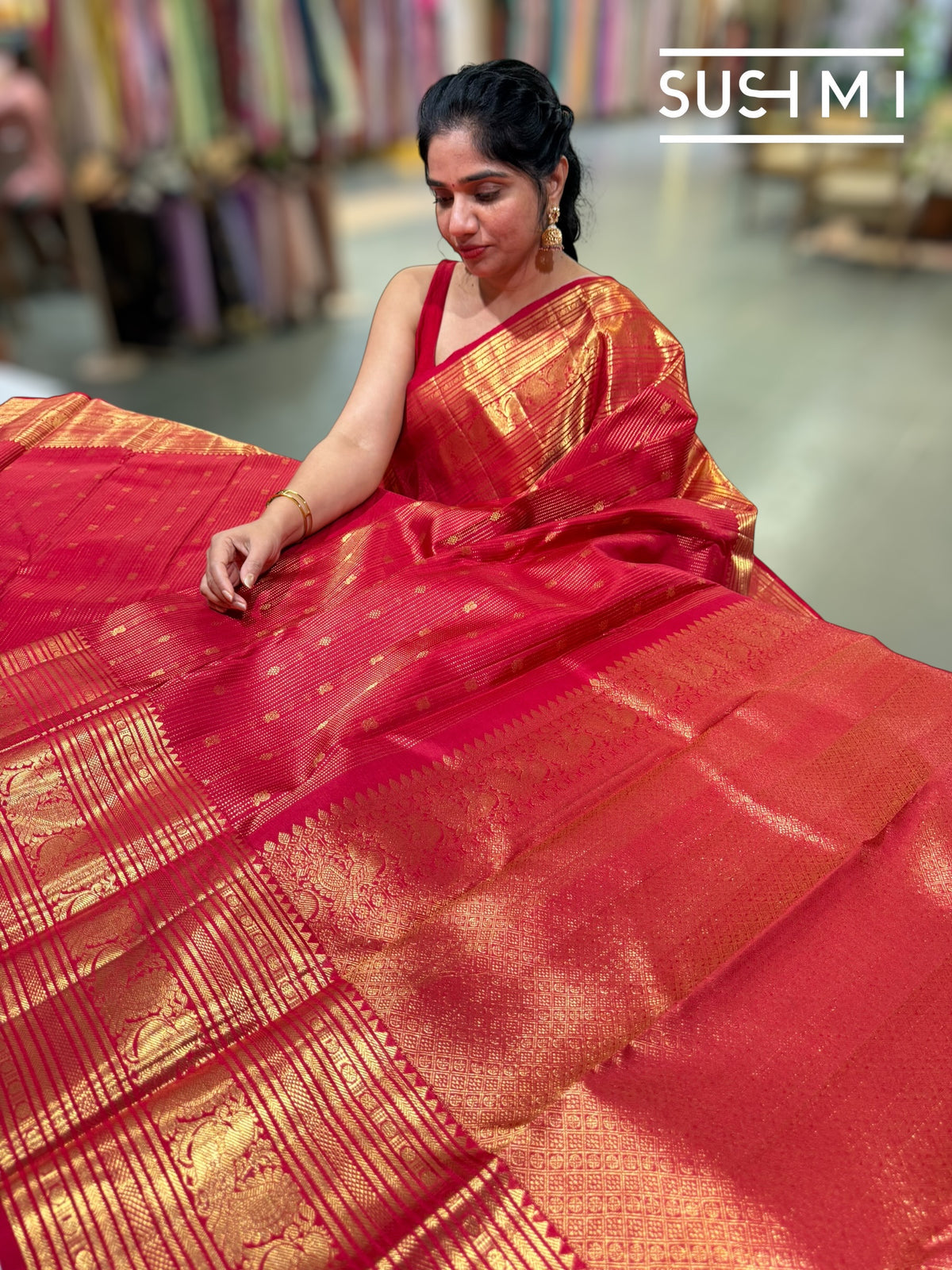 Red Stripes monotone look Vintage Kanjeevaram : S62F124