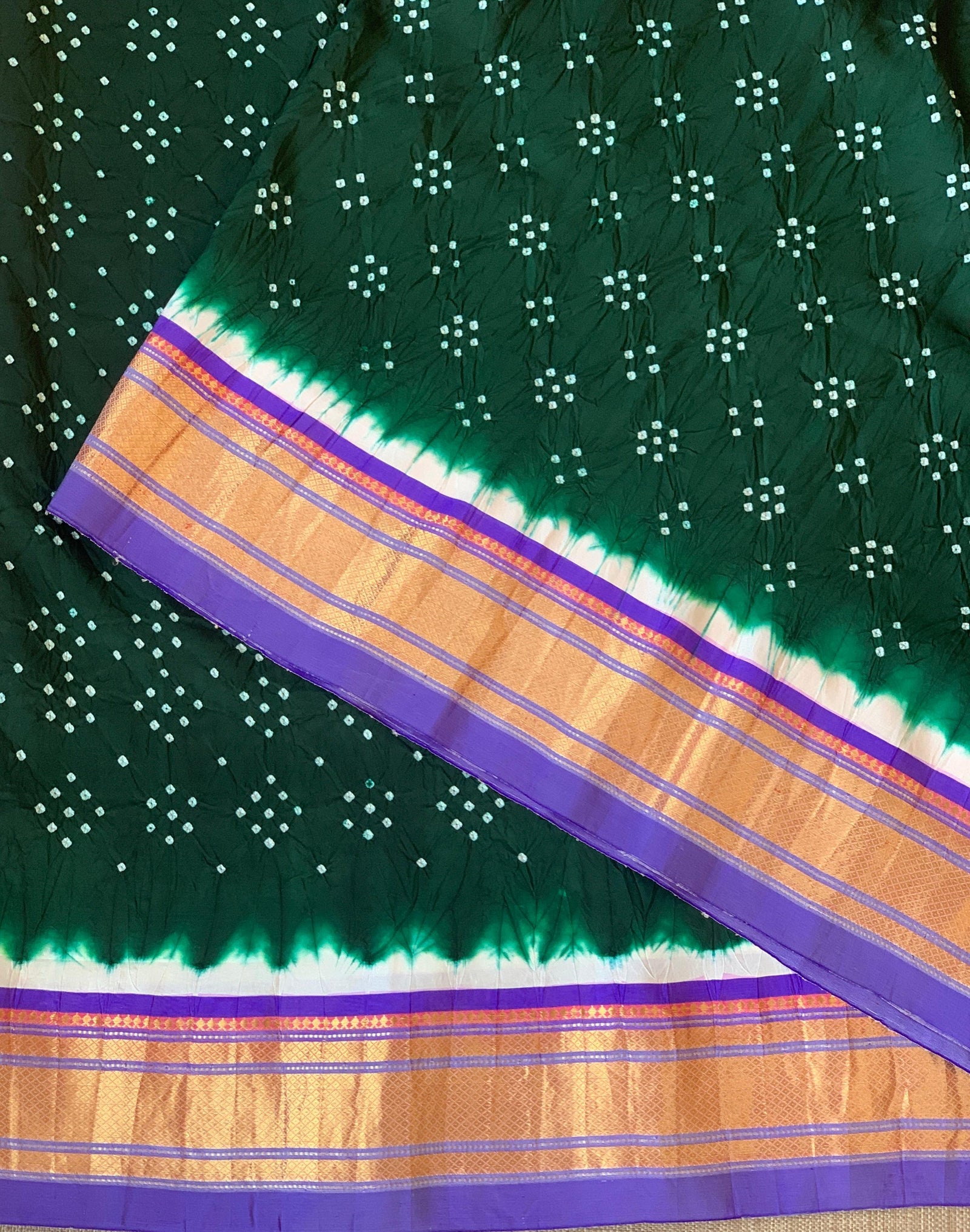 Forest Green Pure handloom Bandhini paithani saree
