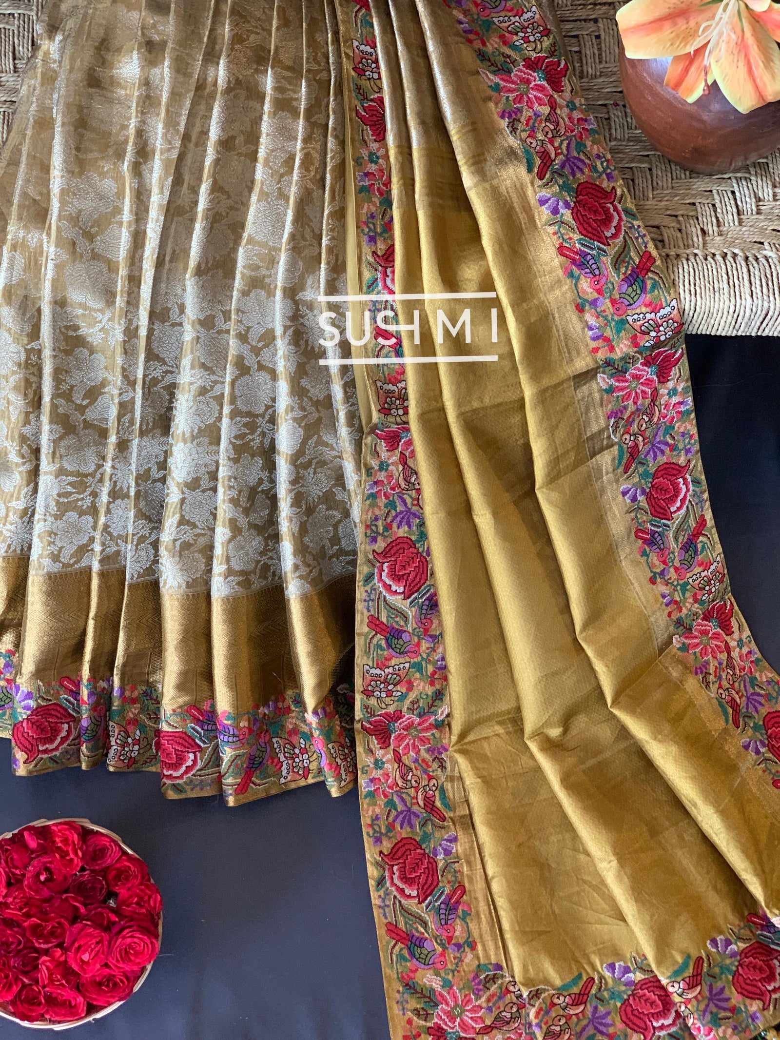 Molten Gold Kanjeevaram Tissue Sareewith petite point embroidery : S62F089