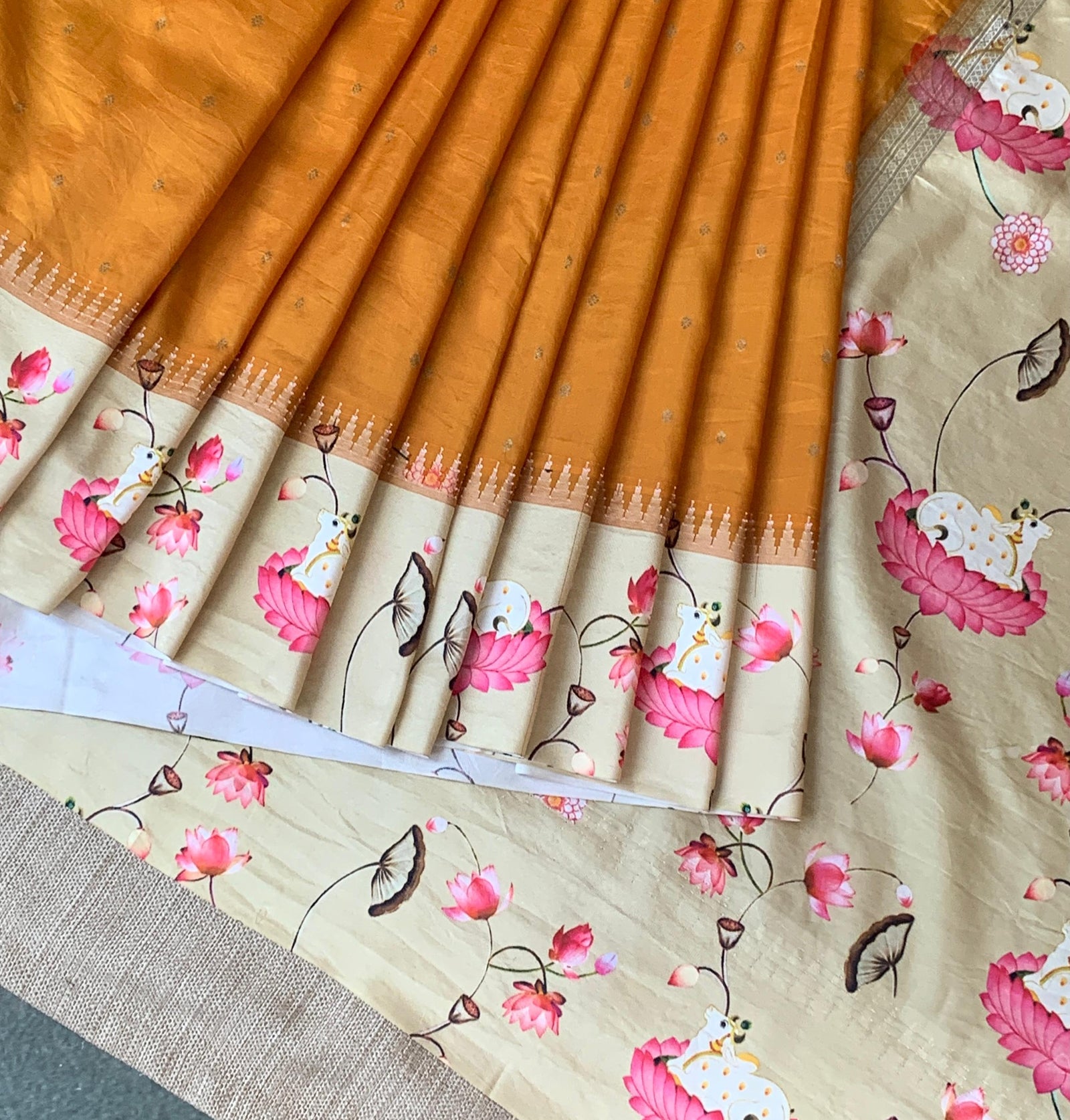 Kanchi designer soft silk saree with pichwai printed border