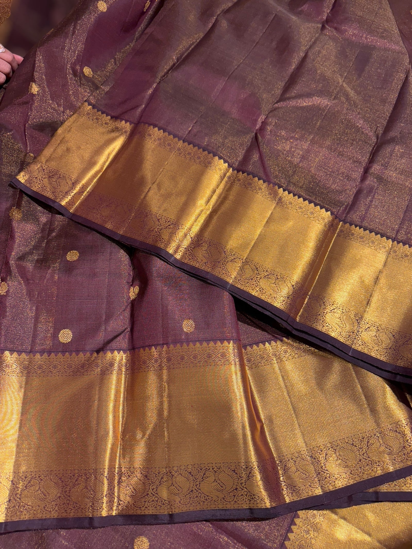 Choclate Brown Vaira Oosi Checks Vintage Kanchipuram Saree