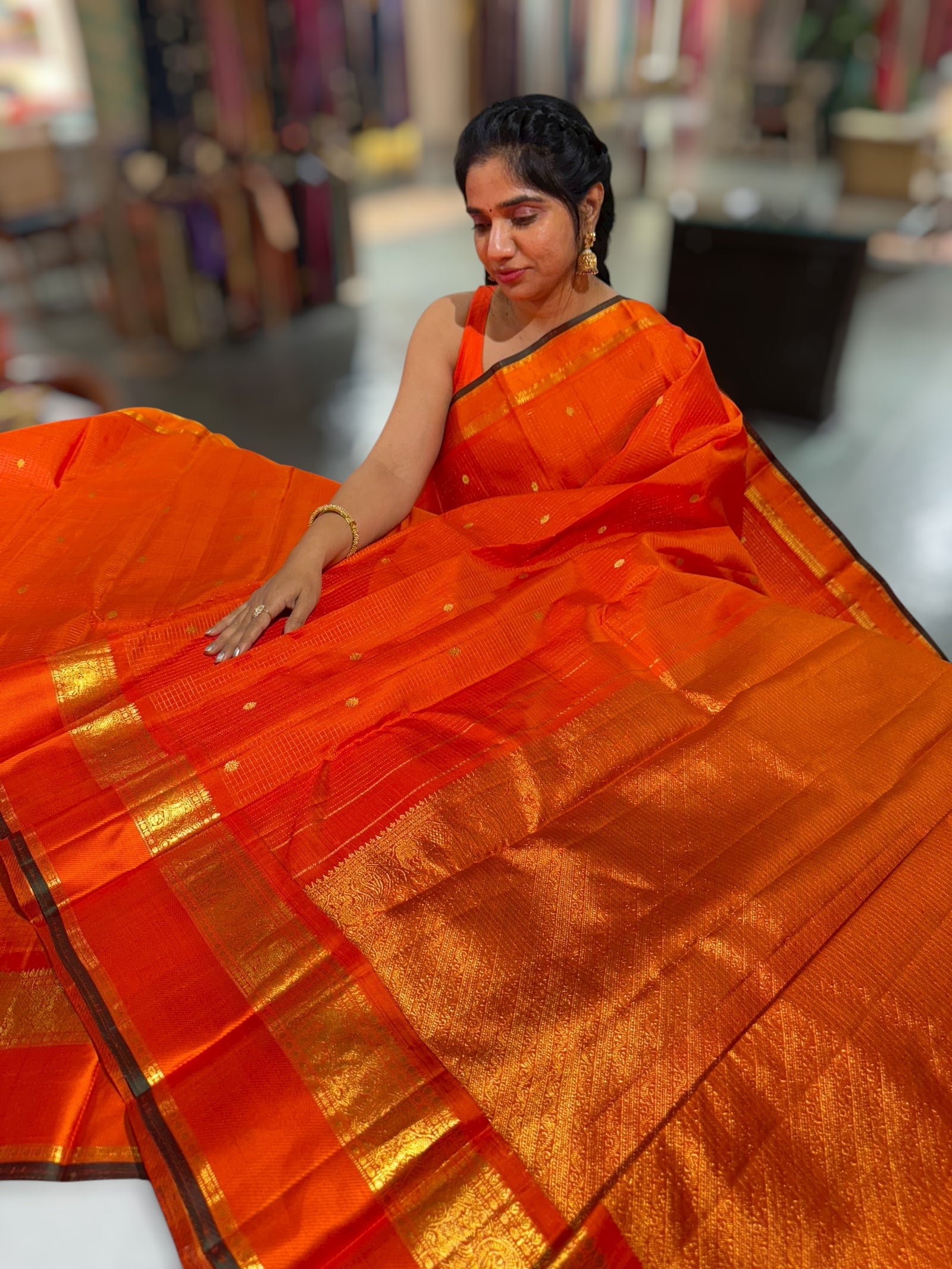 Orange vaira oosi Kanchipuram Vintage Saree