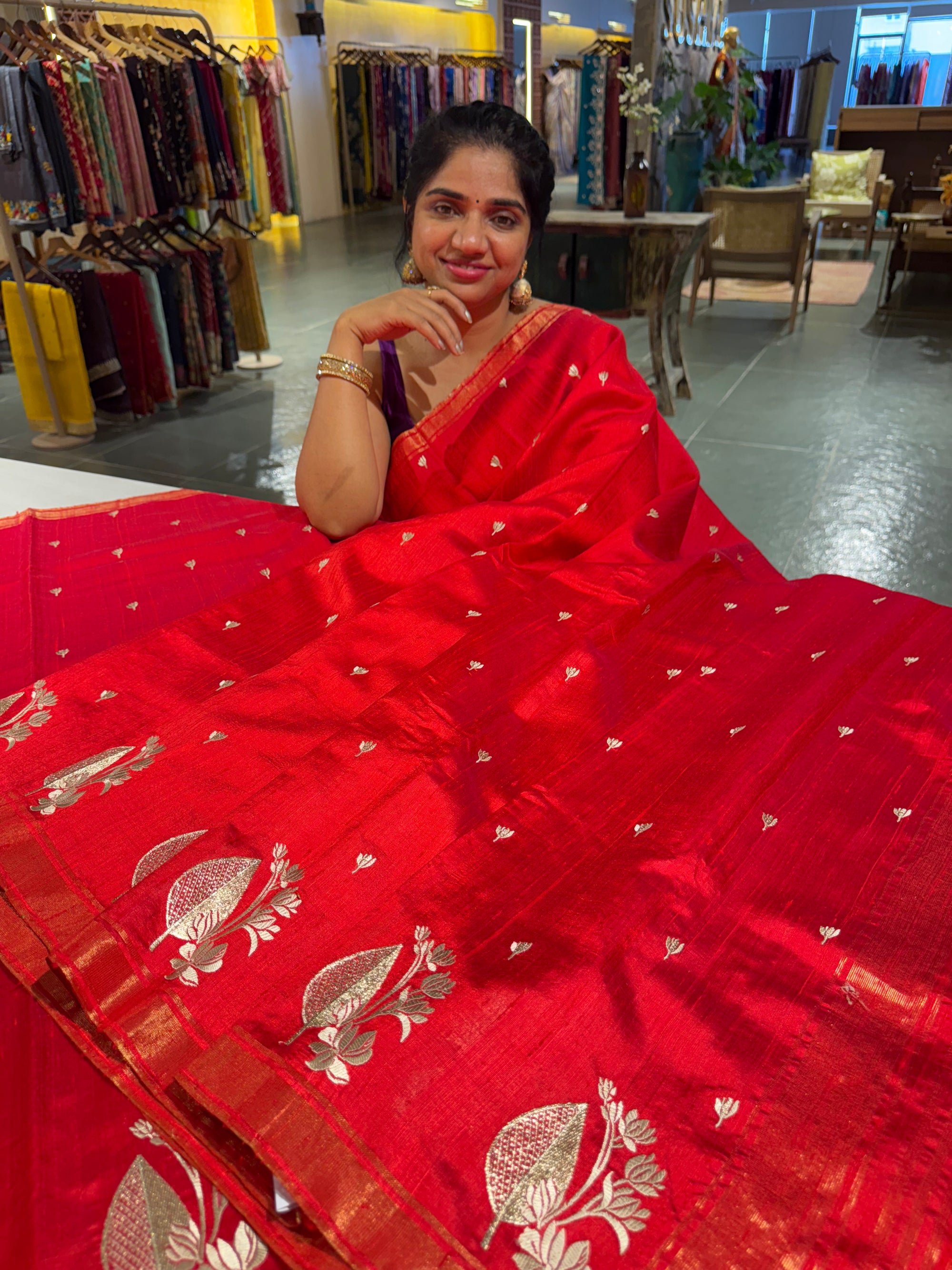 Red Pure Handloom Raw Silk Saree
