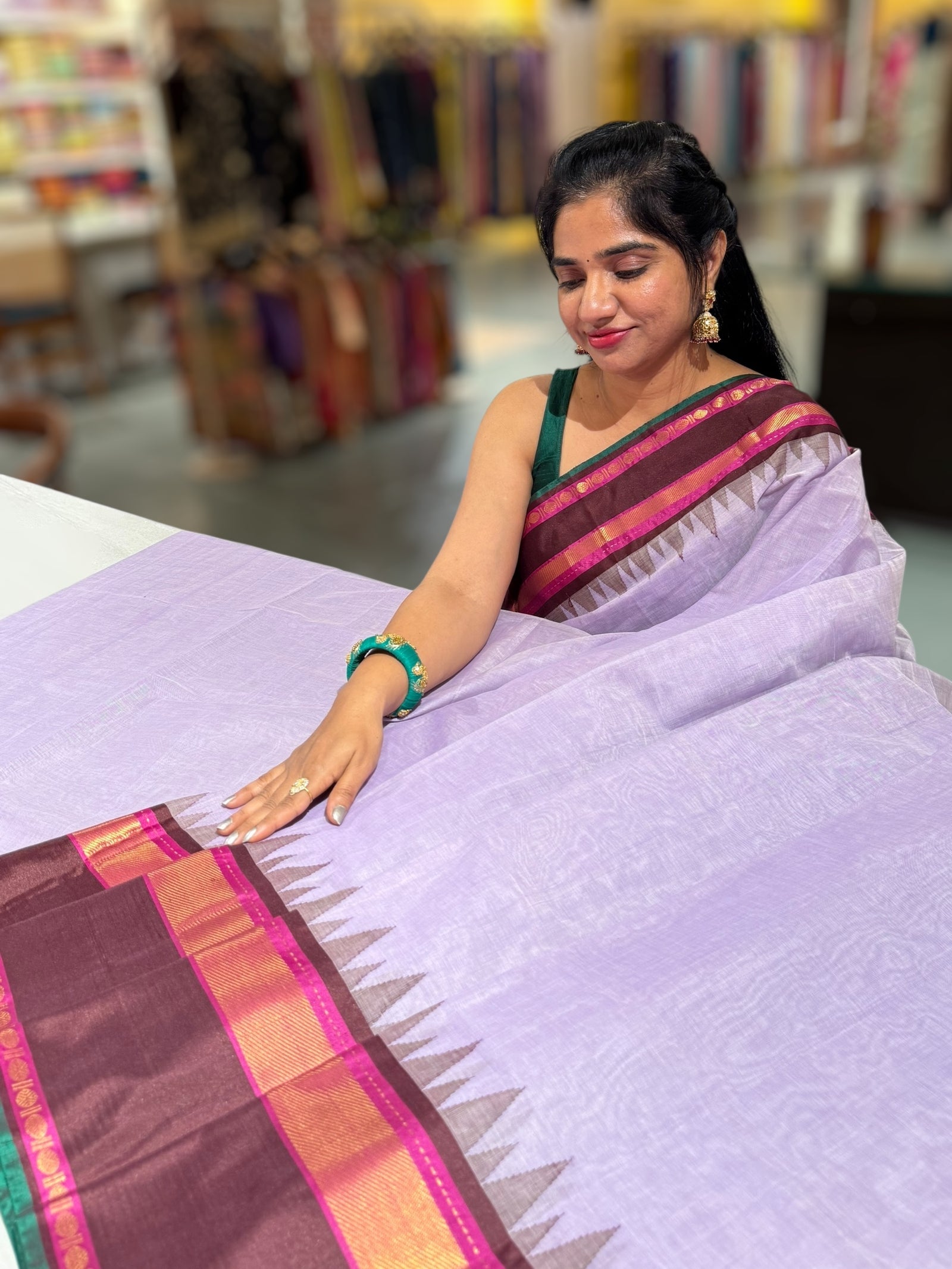 Ponduru Khadi Saree in 80’s Count with Kanchi Style borders