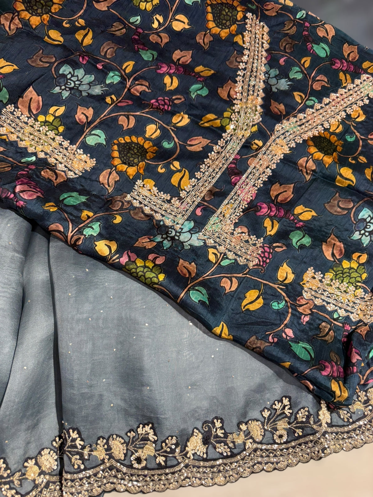 Grey pure organza with handwork