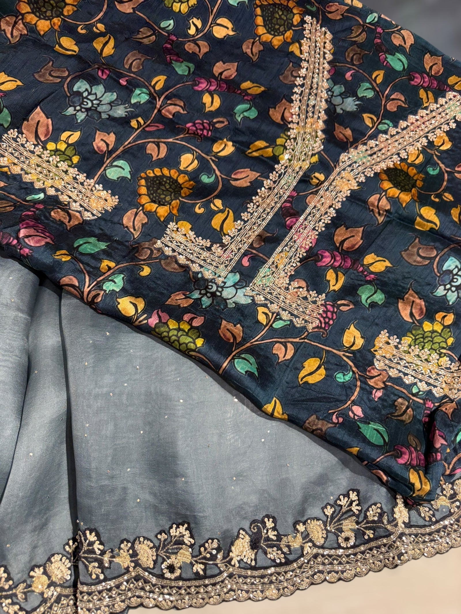 Grey pure organza with handwork