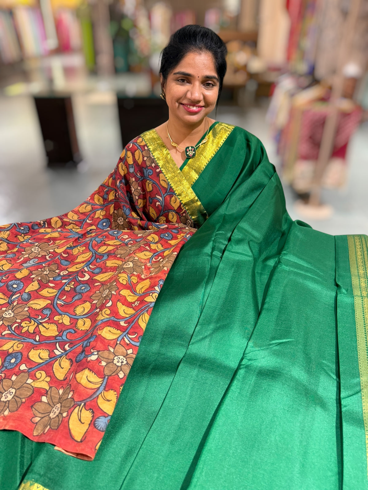 Emerald Green vintage Kanchipuram silk saree with pen kalamkari blousel