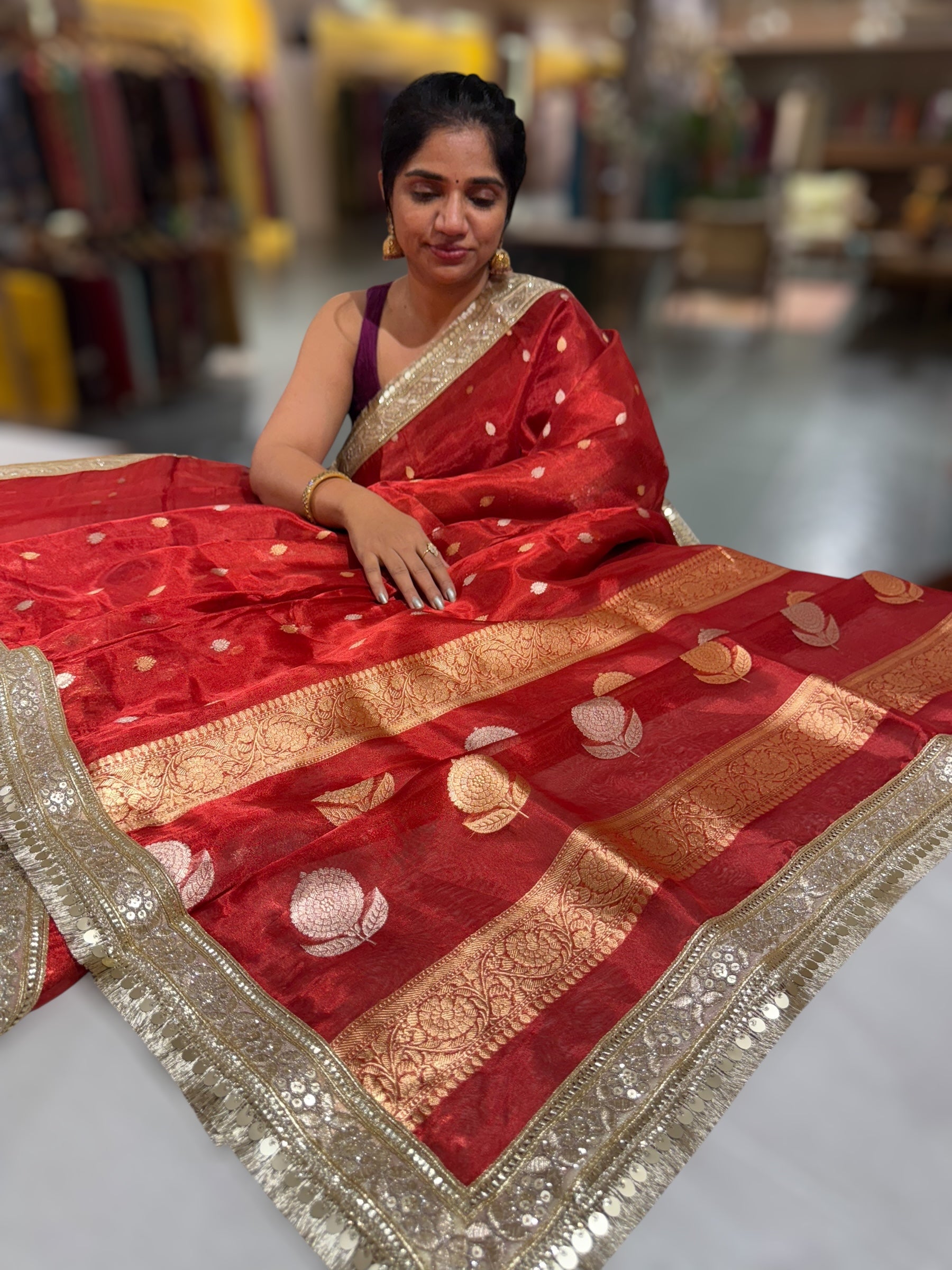 Red Pure handloom Banarasi Tissue saree