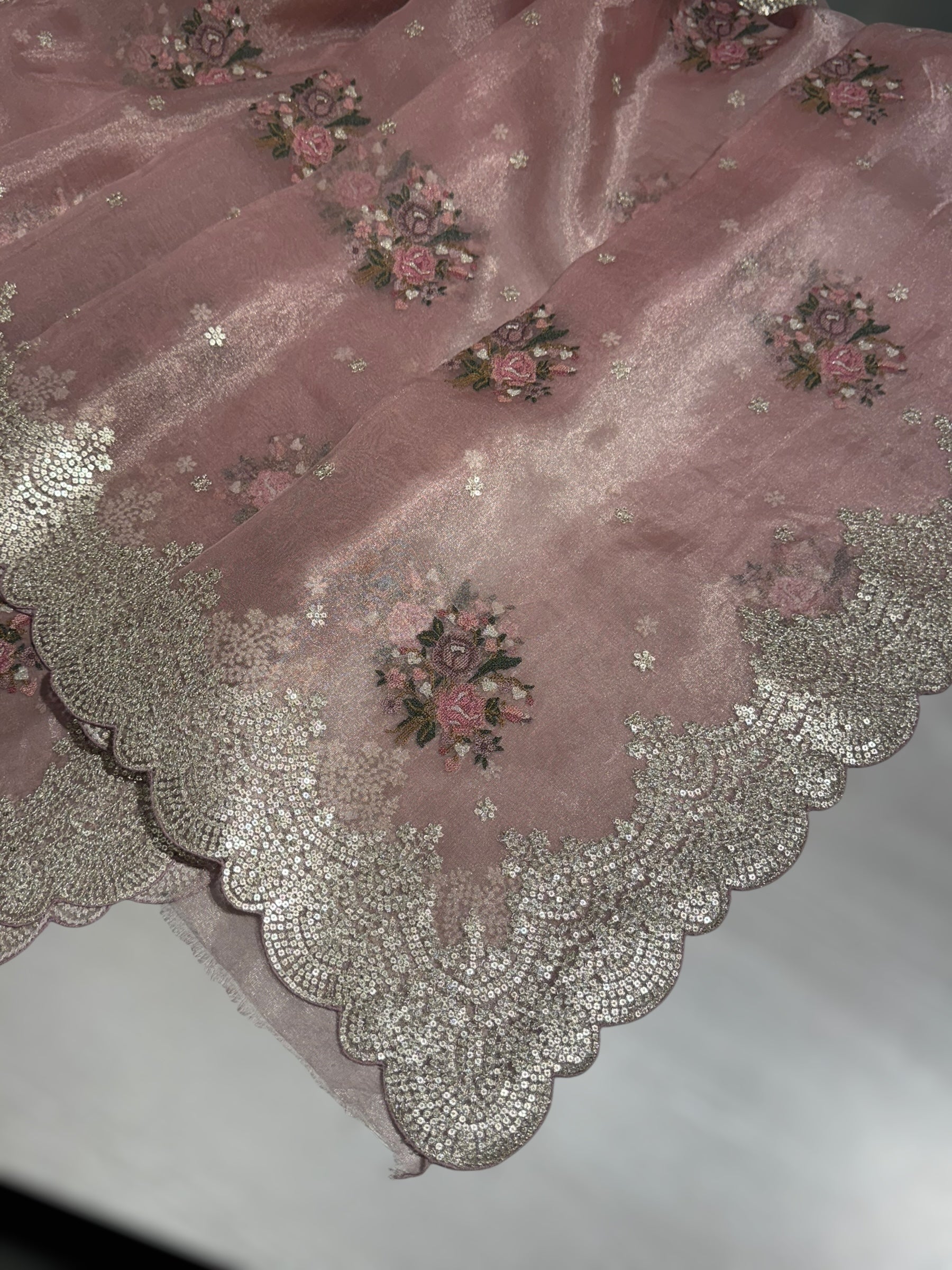 Pink Tissue Saree With allover Petite Point Motifs & Pittai Sequnce Borders