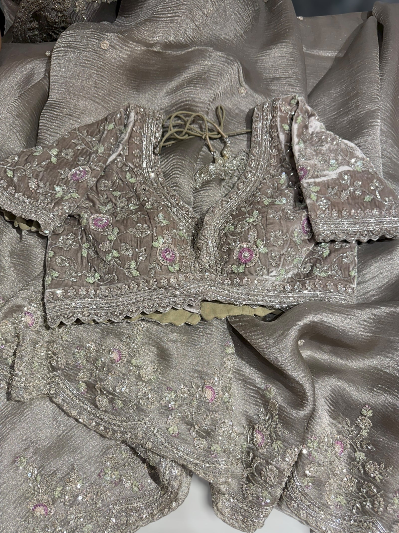 Greyish silver Crush Tissue handwork Saree