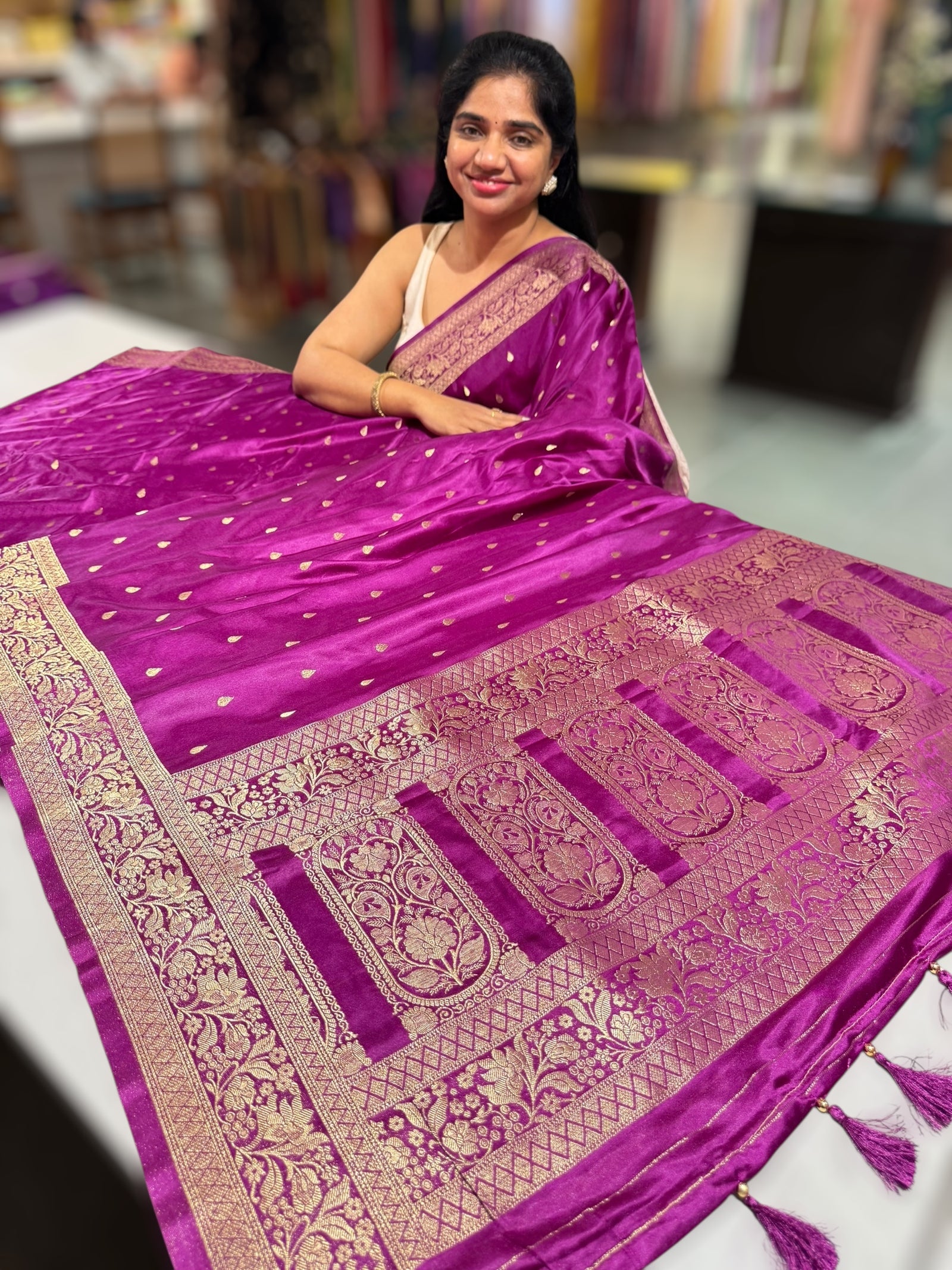 Majenta Mashru Silk Saree