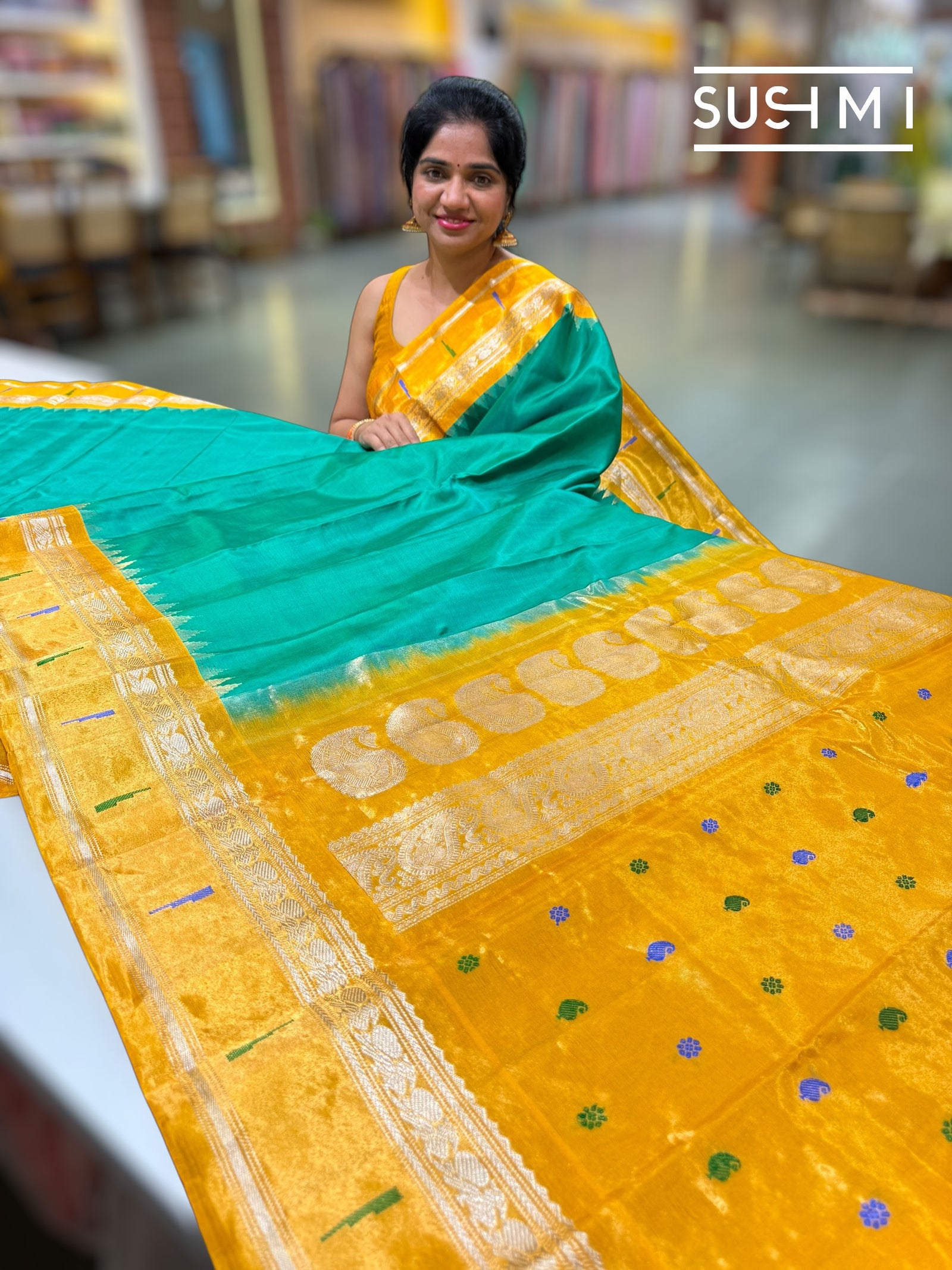 Emerald Green Gadwal Paithani Saree : S62F183