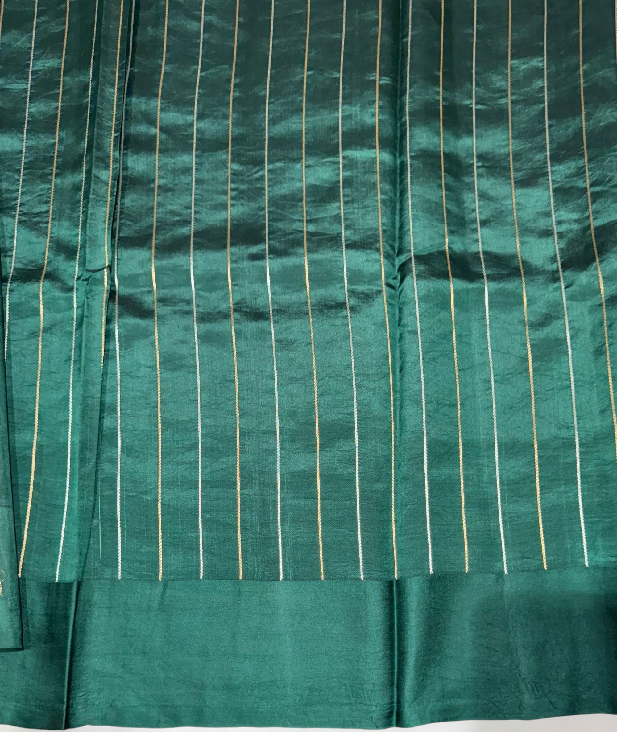 Bottle Green Raw Mangoe Silk Saree with kaduwa woven Motifs on Mashru Borders