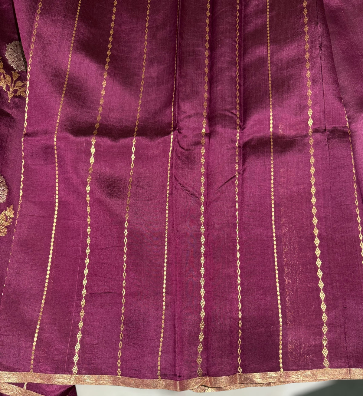 Wine Borderless Poona Silk Saree