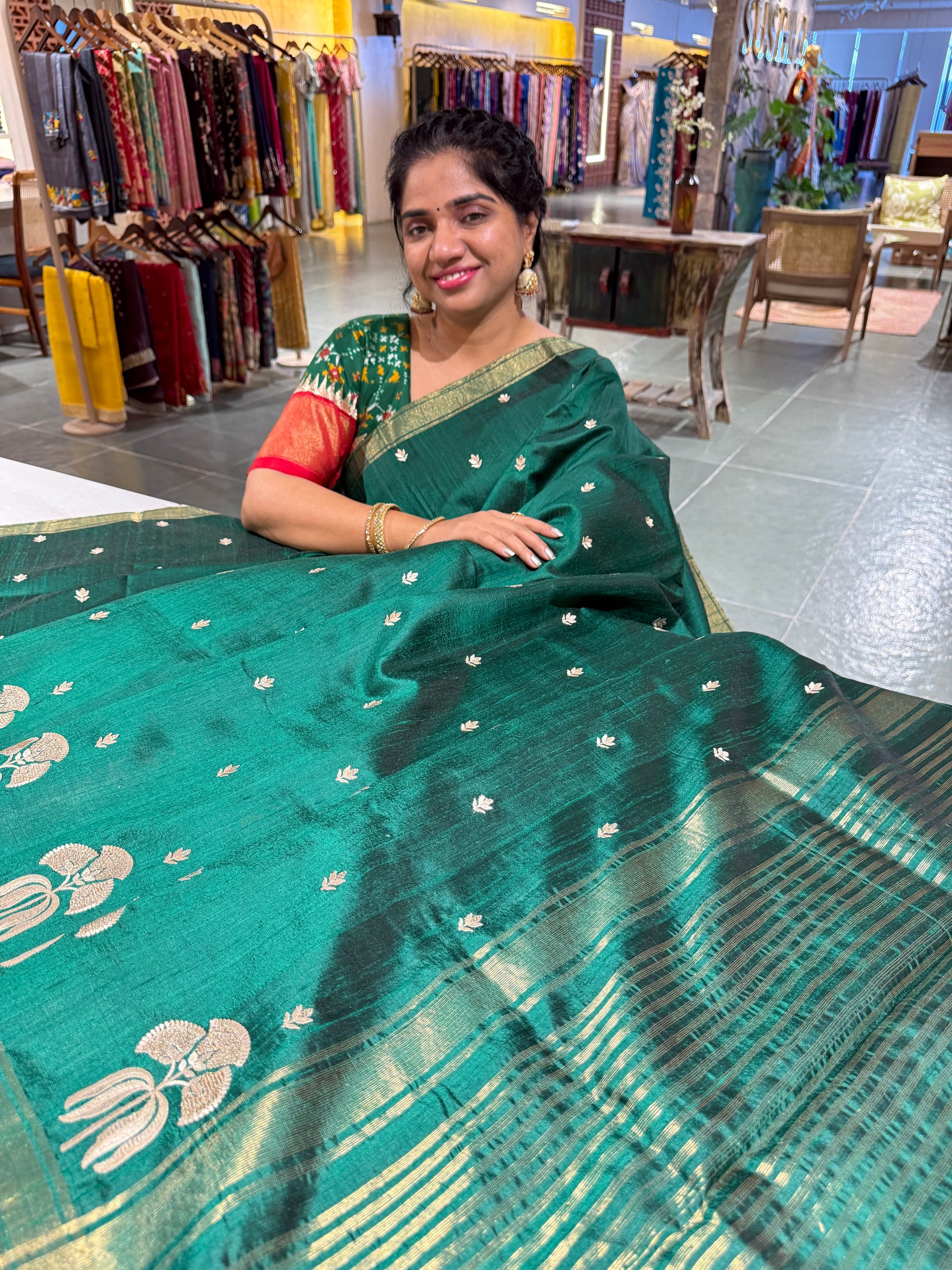 Bottle Green Handloom Raw Silk Saree