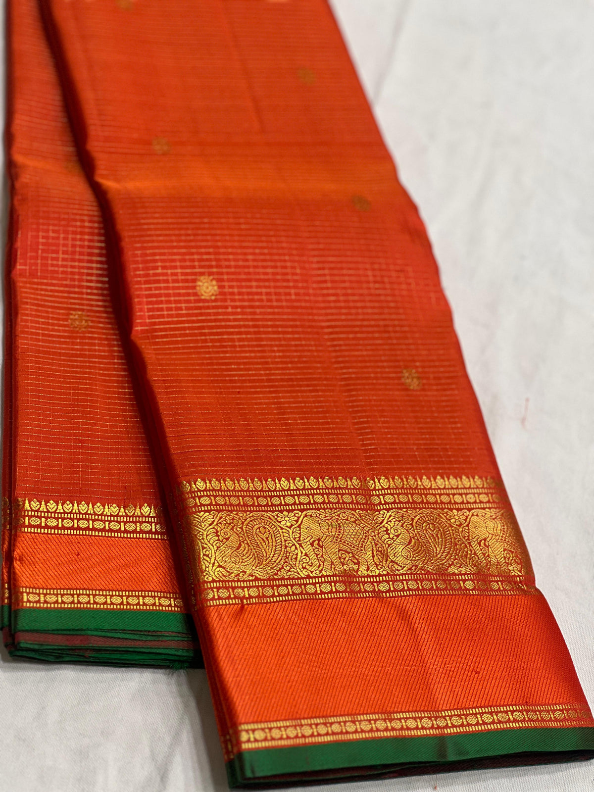 Orange vaira oosi Kanchipuram Vintage Saree
