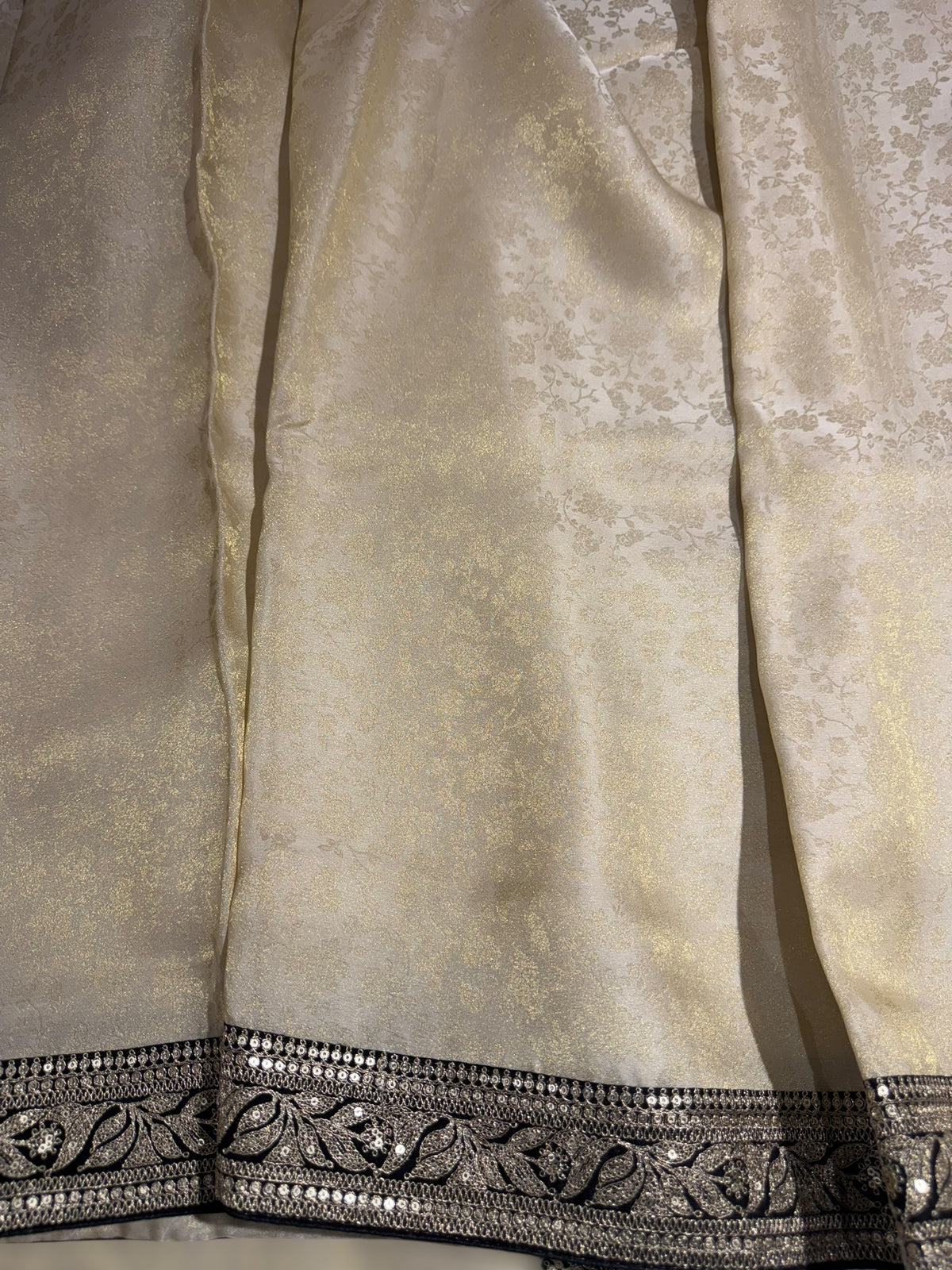 Ivory Banarasi brocade Tissue