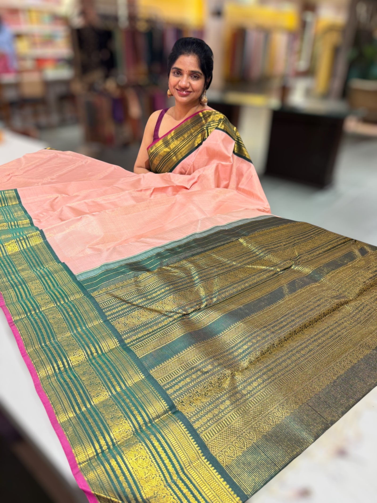 Peach Pink stripes Vaira Oosi Stripes Vintage Kanjeevaram Saree
