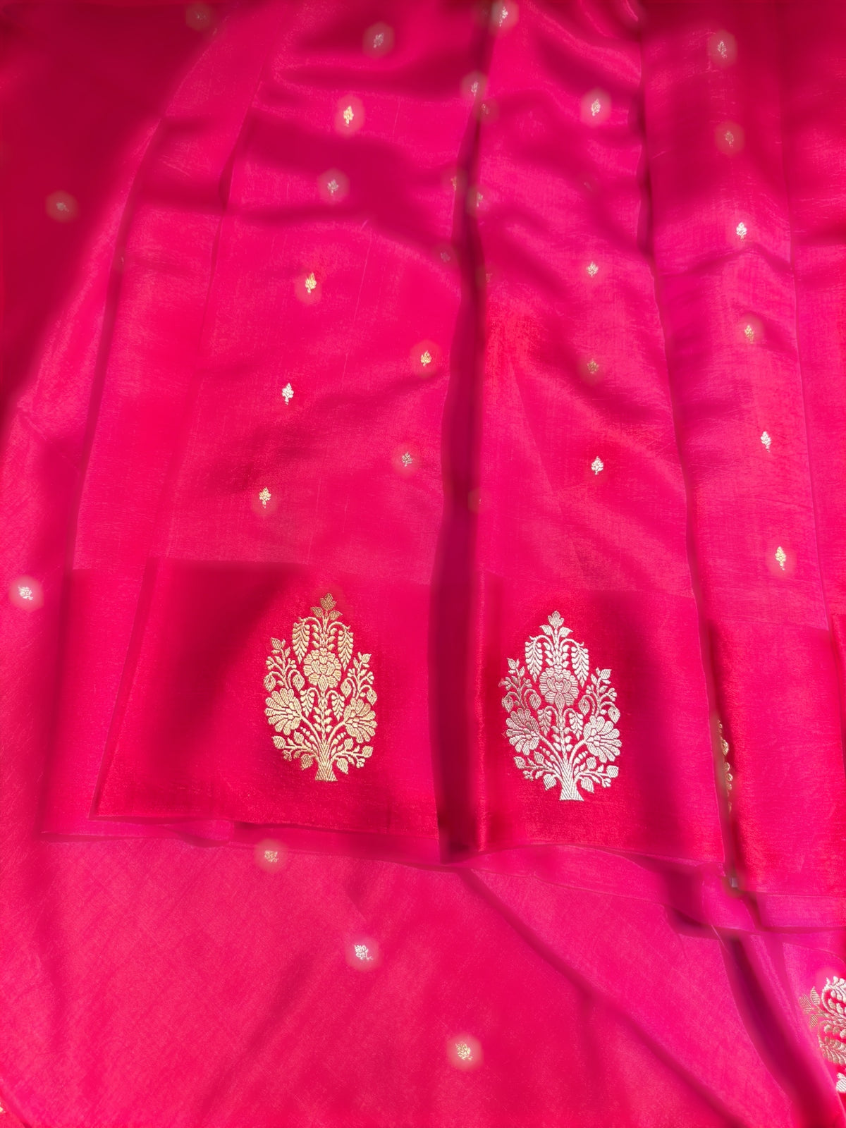 Reddish pink Poona Silk Saree with kaduwa woven Motifs on Mashru Borders