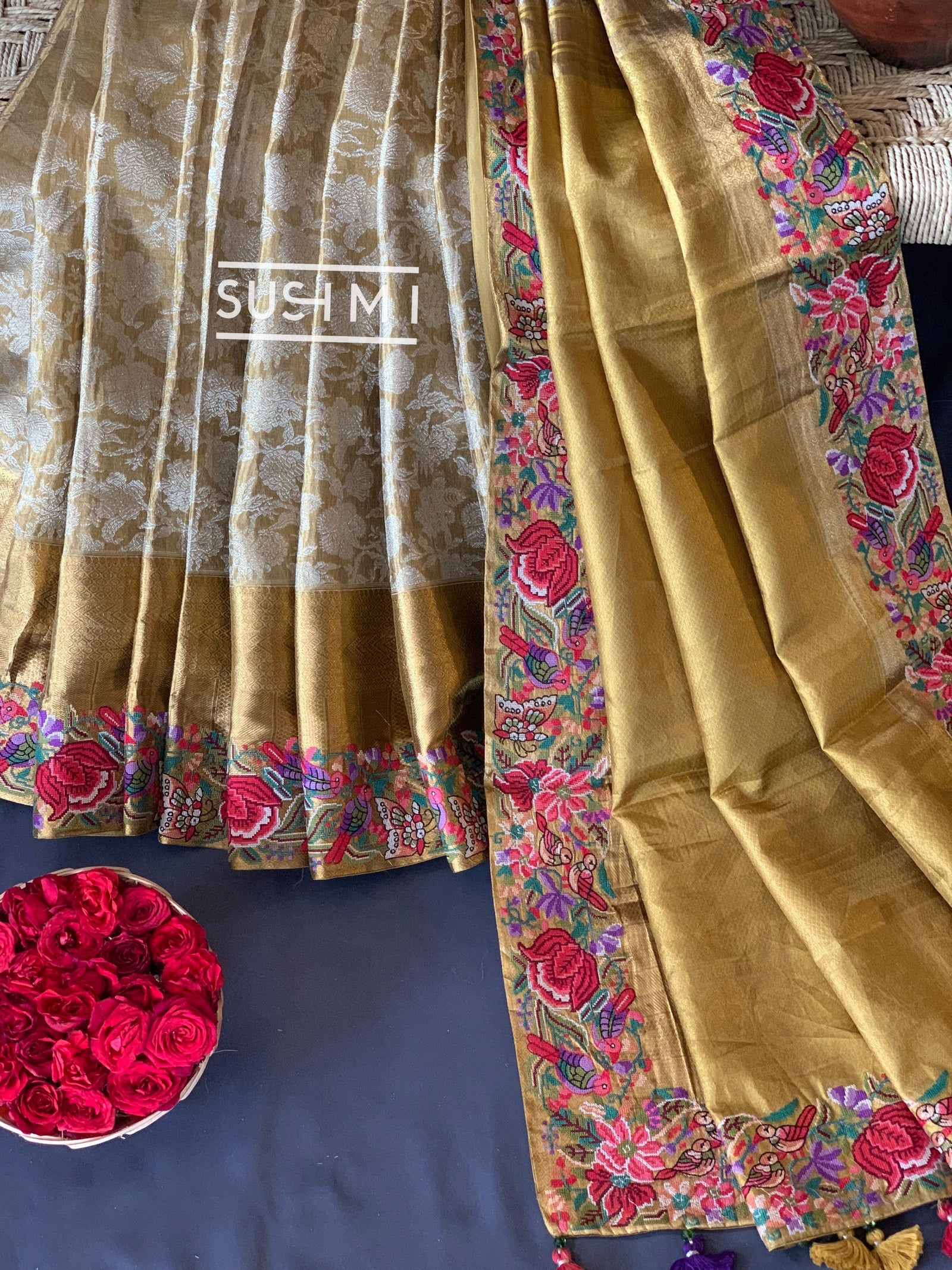 Molten Gold Kanjeevaram Tissue Sareewith petite point embroidery : S62F089