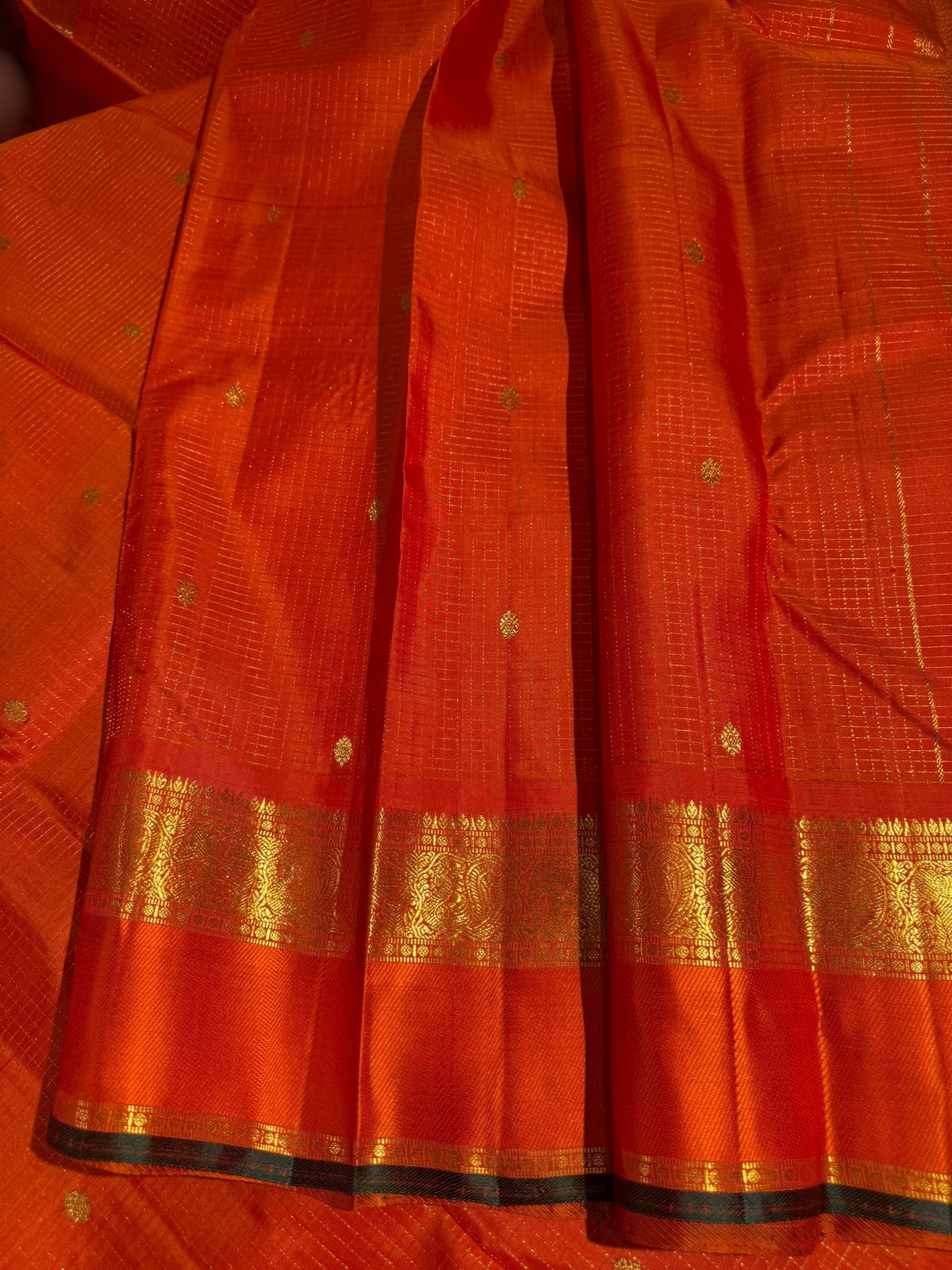 Orange vaira oosi Kanchipuram Vintage Saree