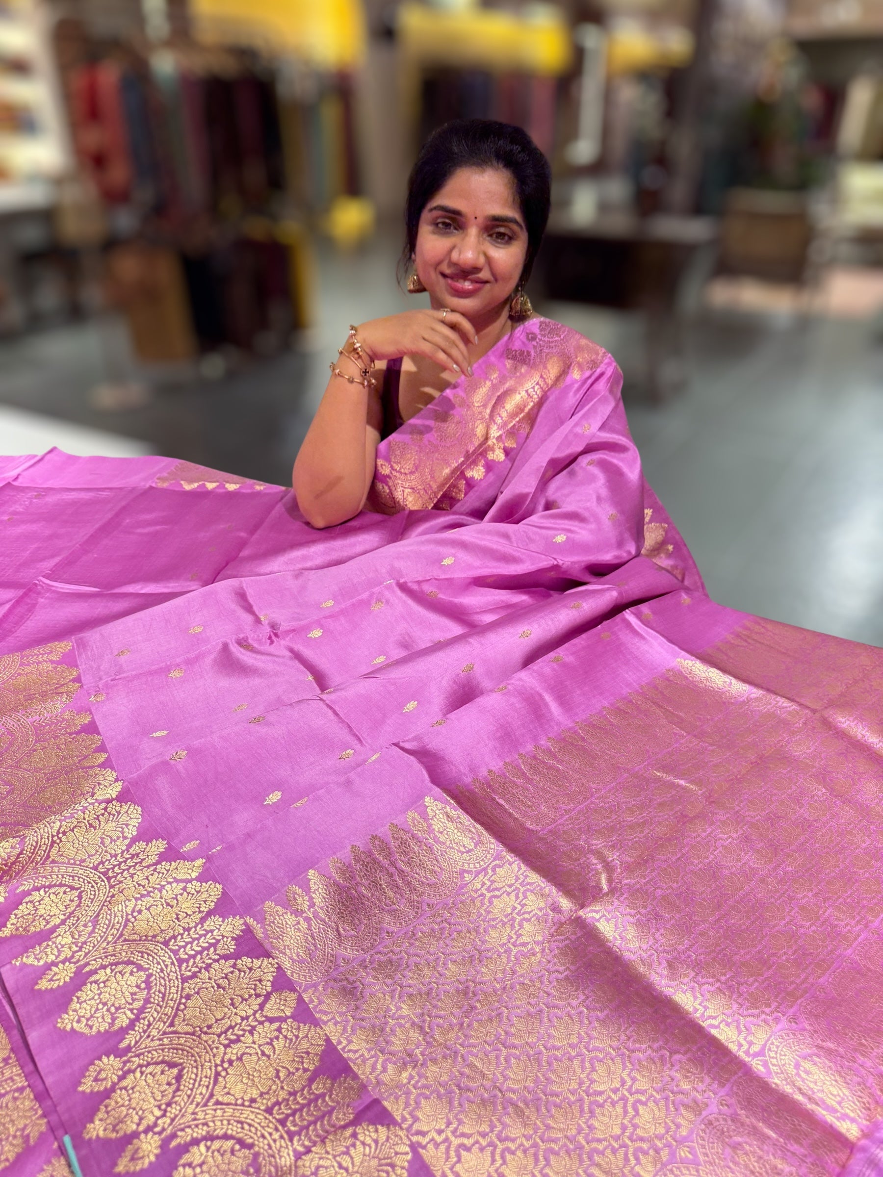 Lotus Pink Raw Mangoe Silk Saree with heavy weaving Mashru Open Border