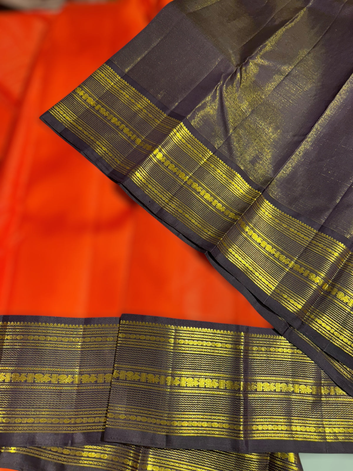 Orange & Dark Brown Combo Vaira Oosi Stripes Vintage Kanjeevaram Saree