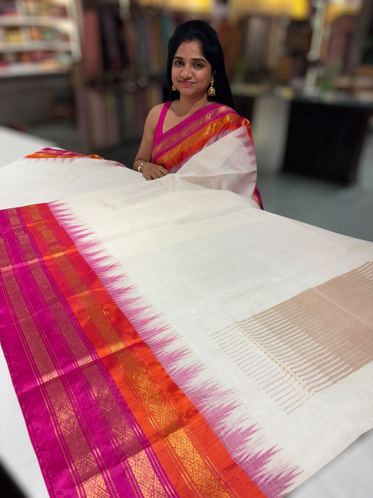 Off White ponduru khadi jamdani Saree