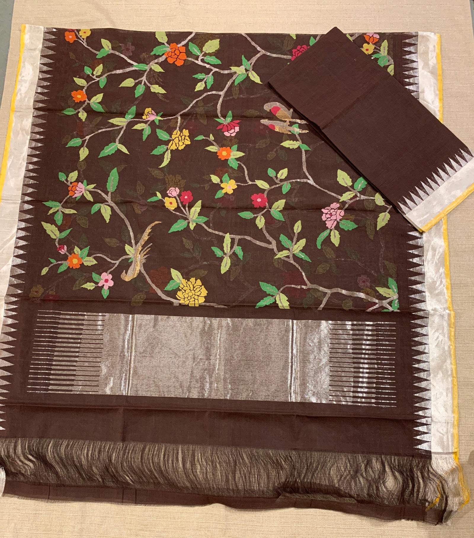 Ponduru Khadi Jamdani Suit Set