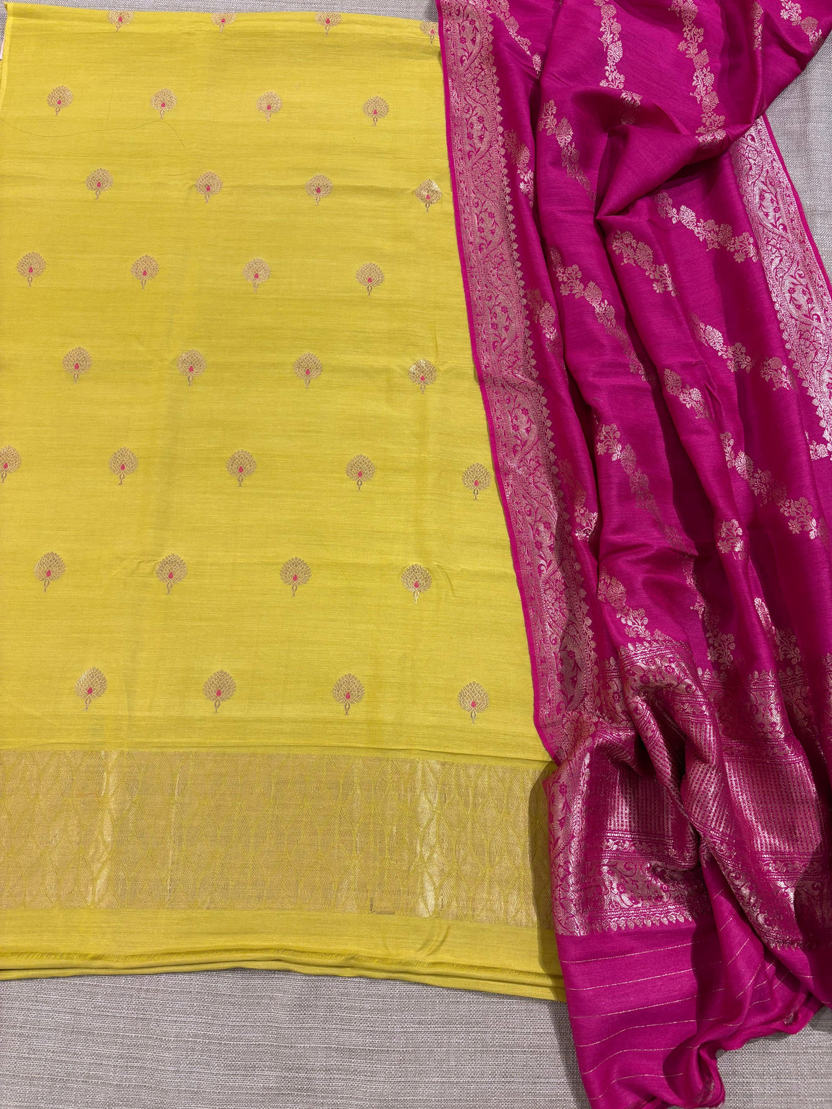 Pure handloom munga silk suit set with heavy dupatta