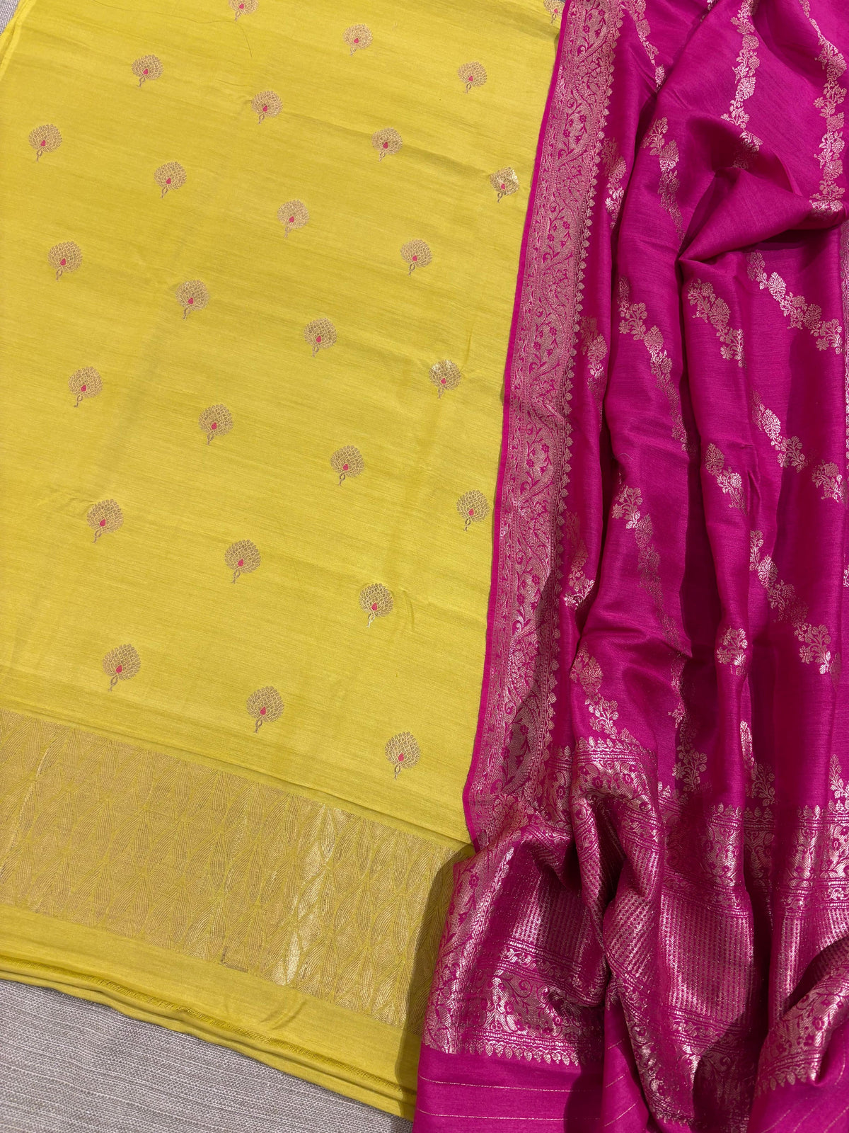 Pure handloom munga silk suit set with heavy dupatta