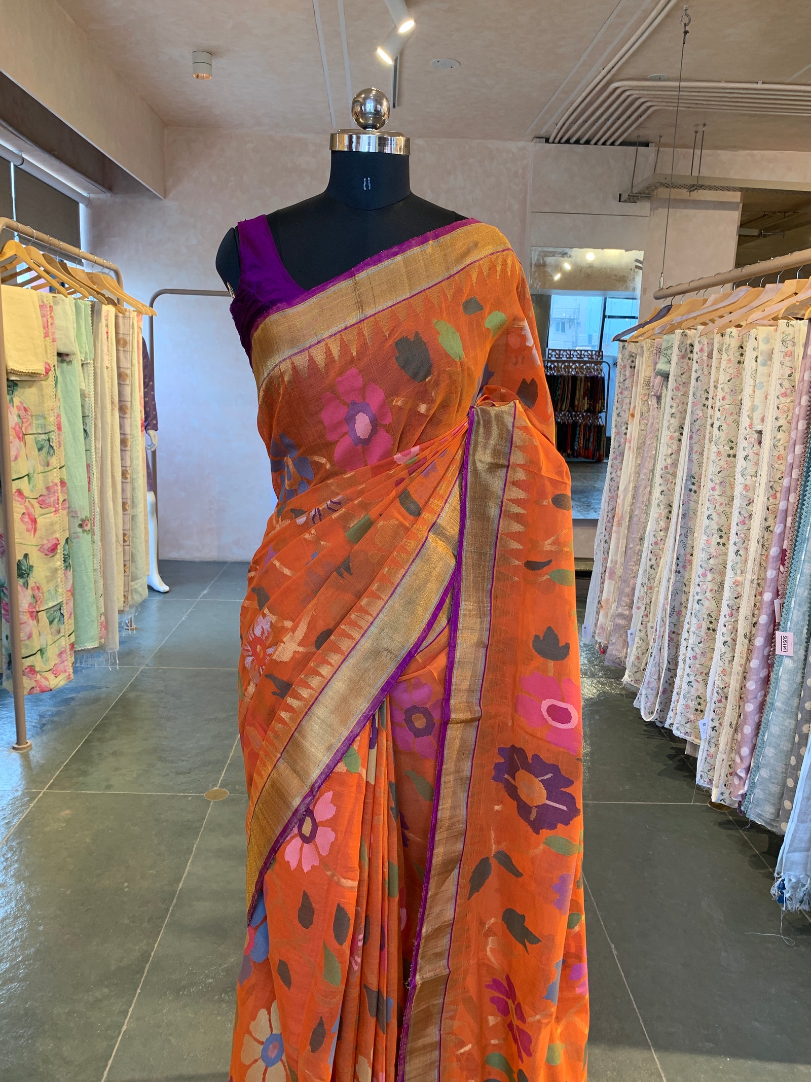 Ponduru Khadi allover Jamdani woven Saree