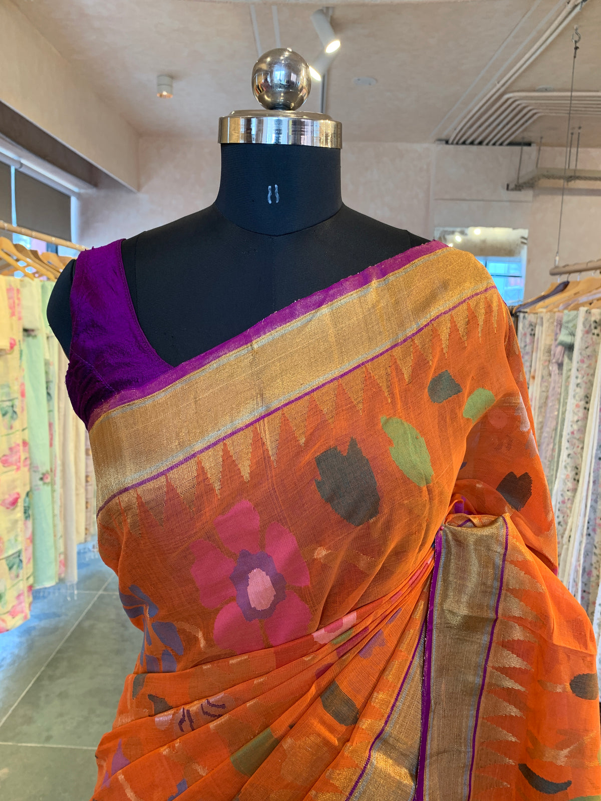 Ponduru Khadi allover Jamdani woven Saree