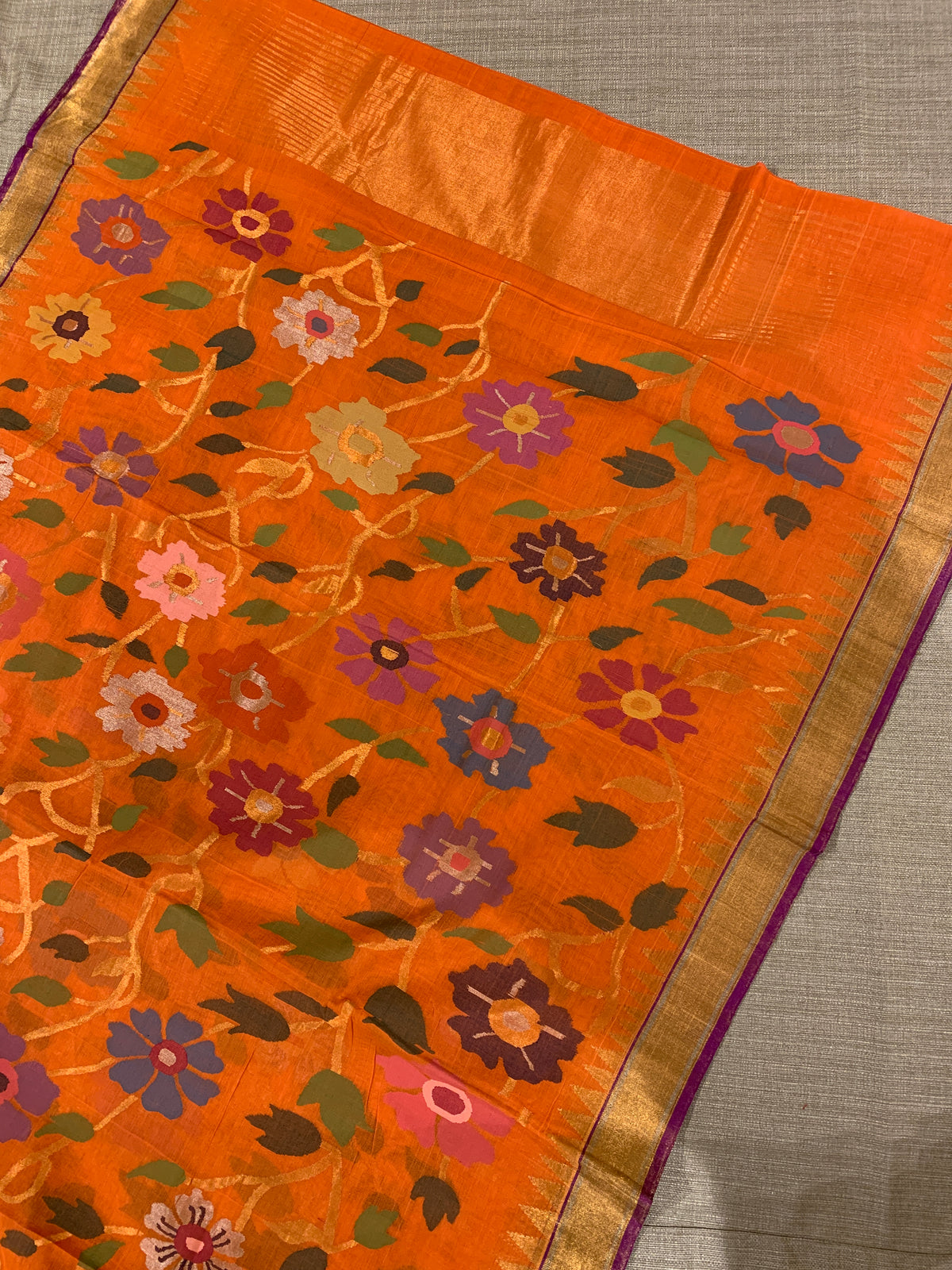 Ponduru Khadi allover Jamdani woven Saree