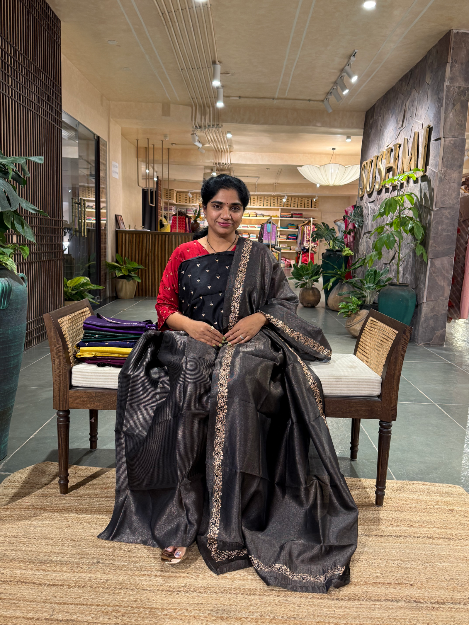 SCSSA604 : 3 Pc  Black Pure Handloom Chiniya Silk Suit Set