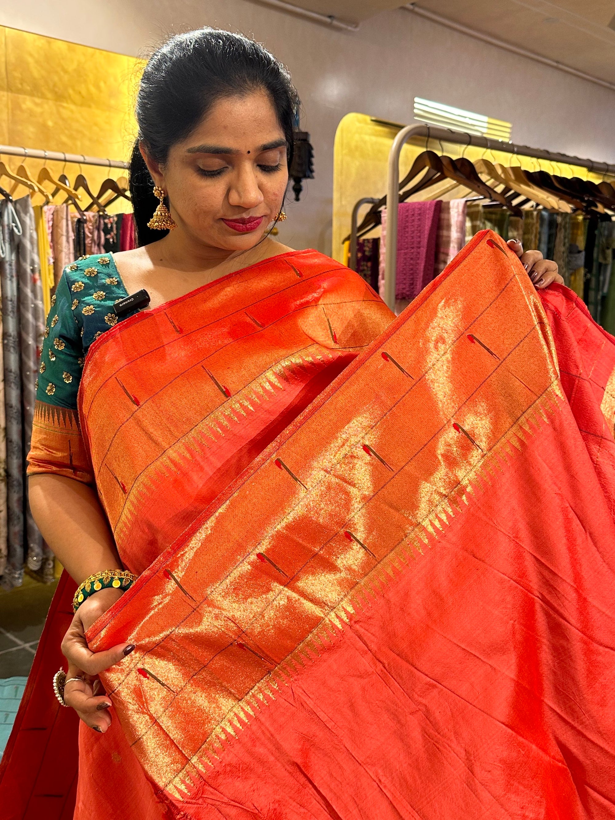 Dark kanakambaram color  Tripple Muniya Pure Handloom Painthani S
