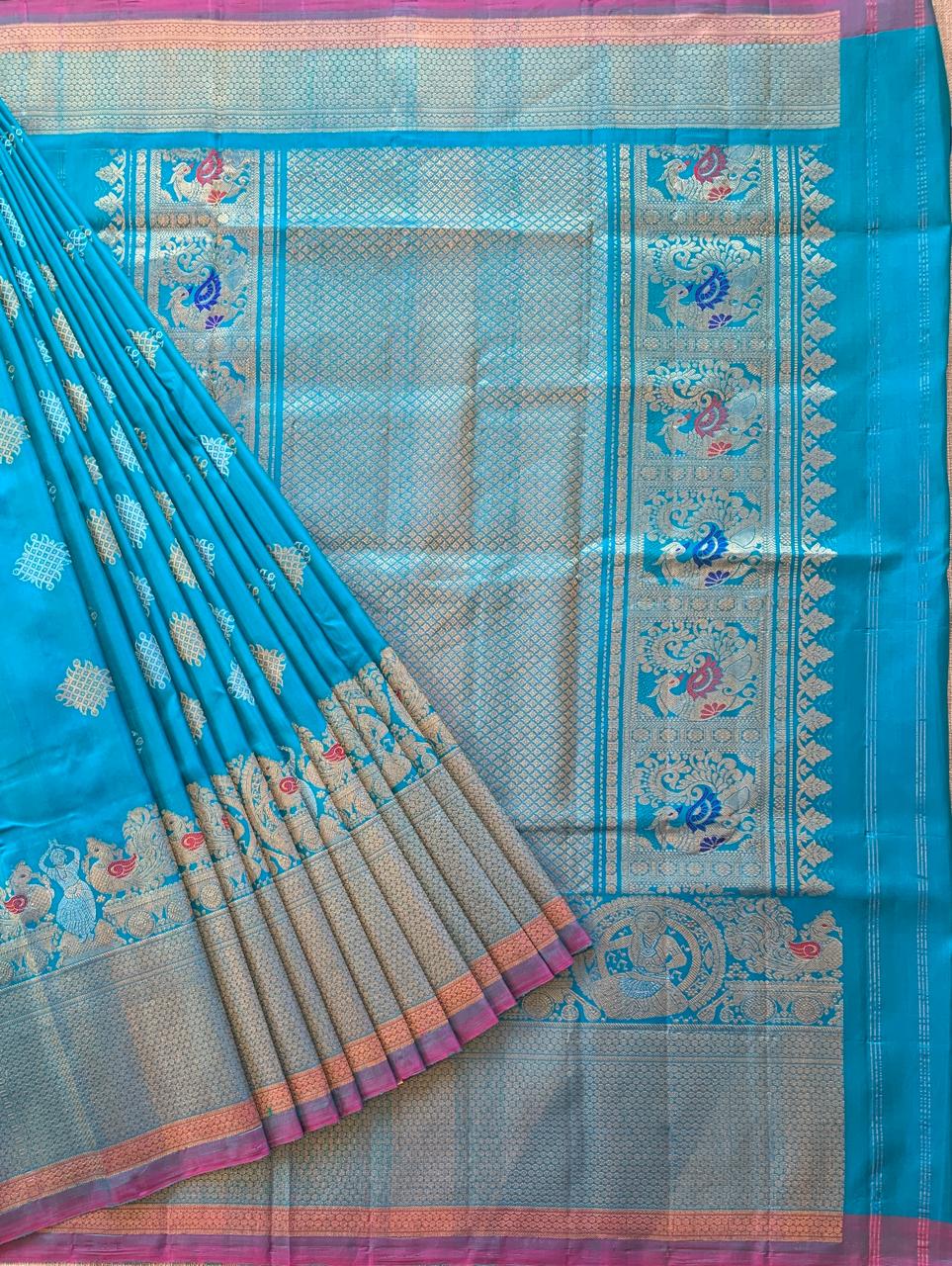 Copper sulphate Blue Pure Handloom Gadwal Saree Turning Borders