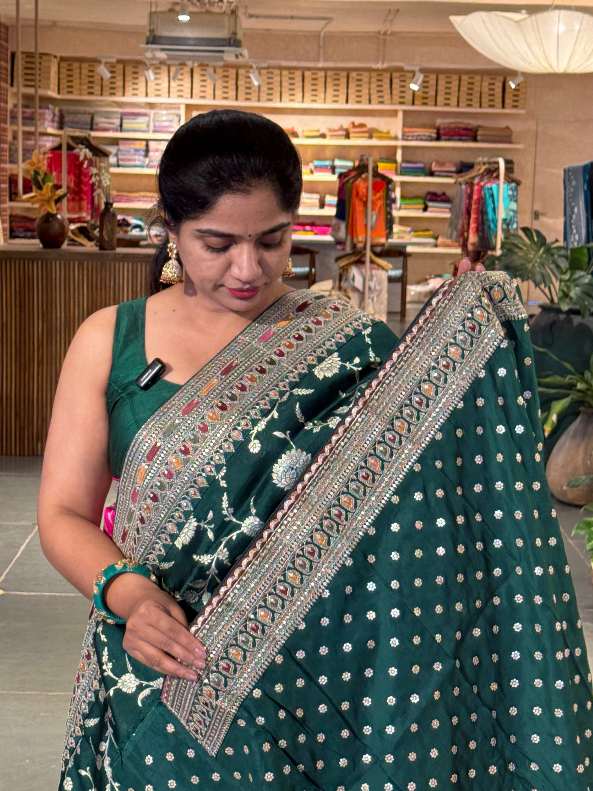 Forest Green Pure Handloom Banarasi Silk Saree With Sabhyasachi Borders & Blouse