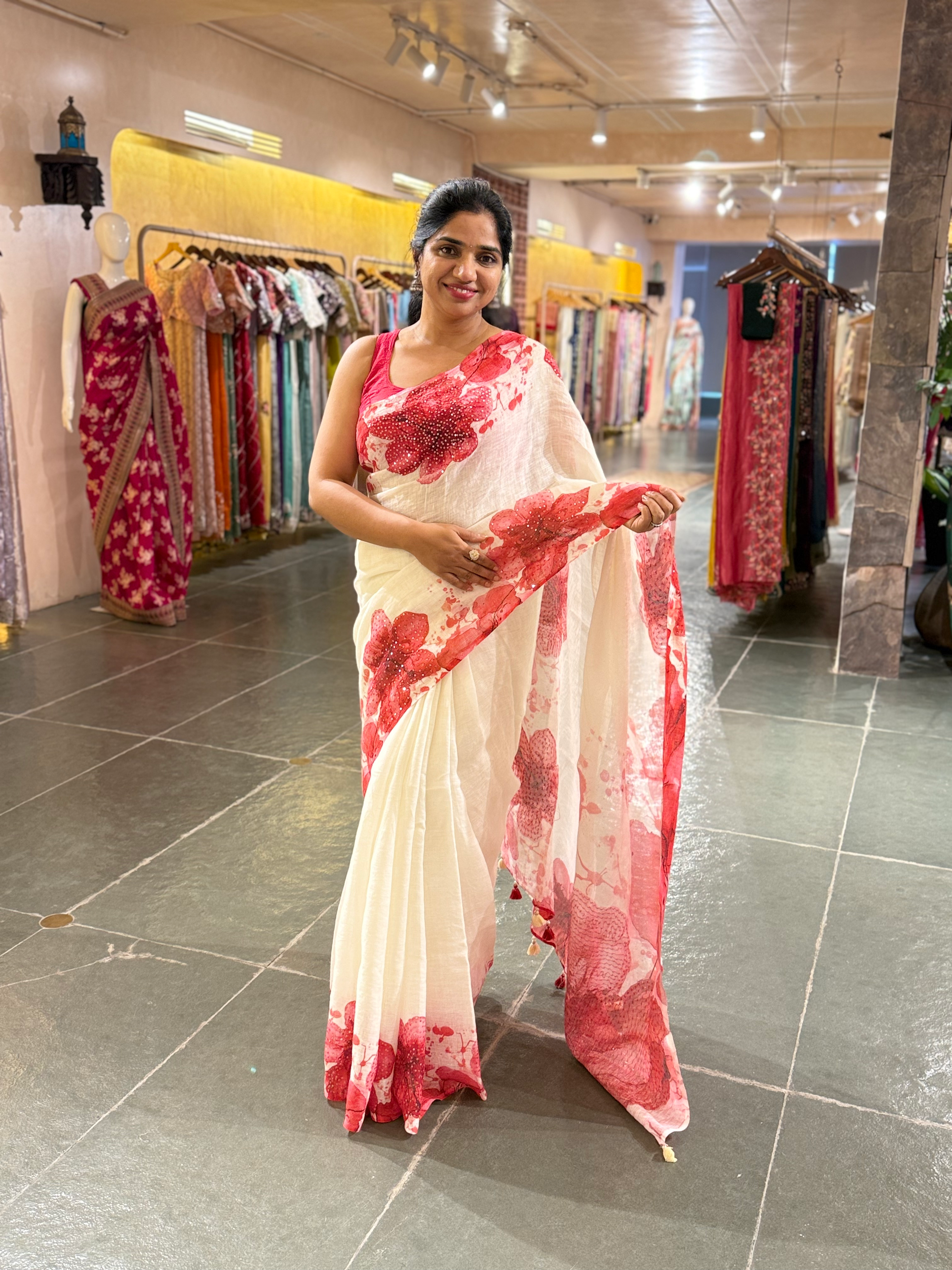 Pure Handloom Lenin Saree with Bold Floral print and handwork highlighting