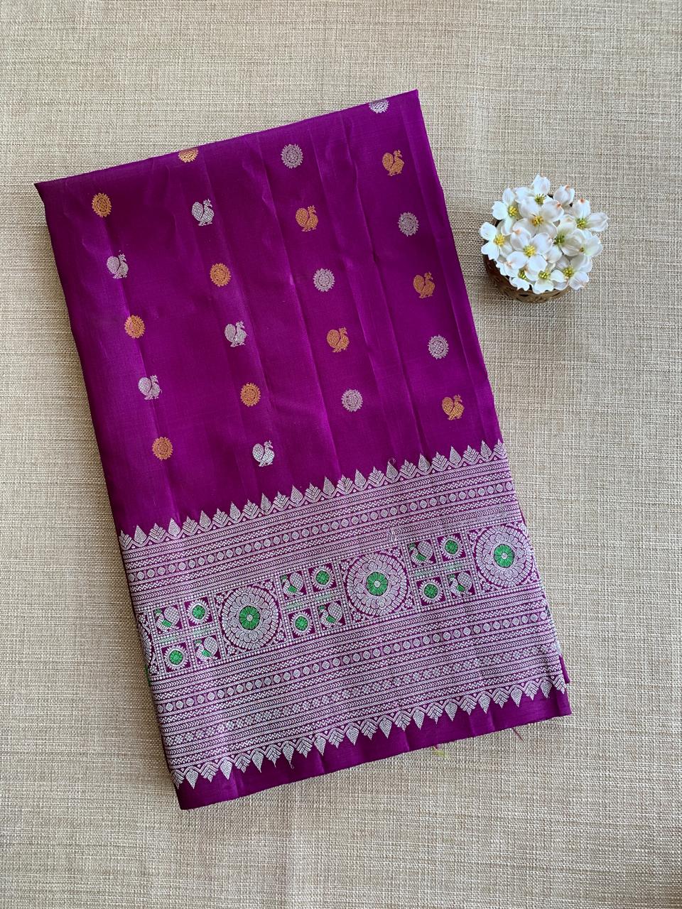 Violet Pure Handloom Gadwal Saree Turning Borders