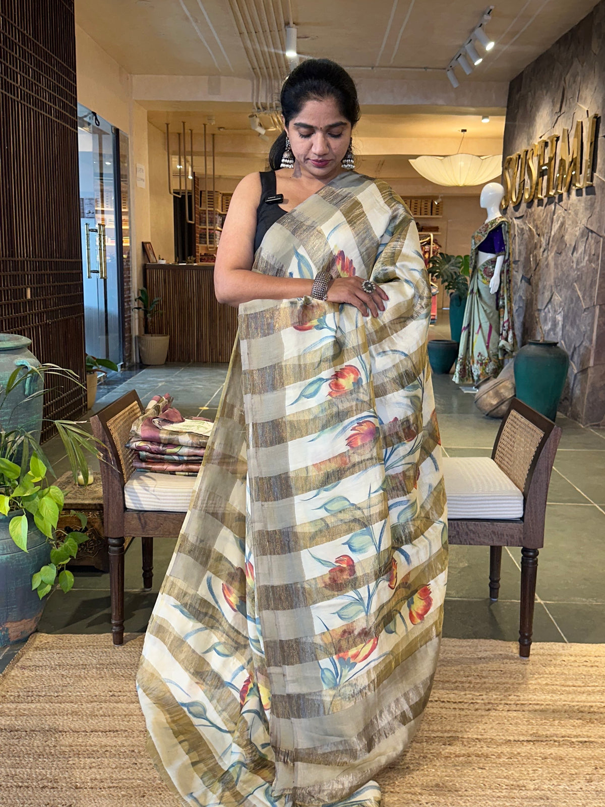 Pure Handloom Banarasi Munga Tissue  Saree with allover  handpainting