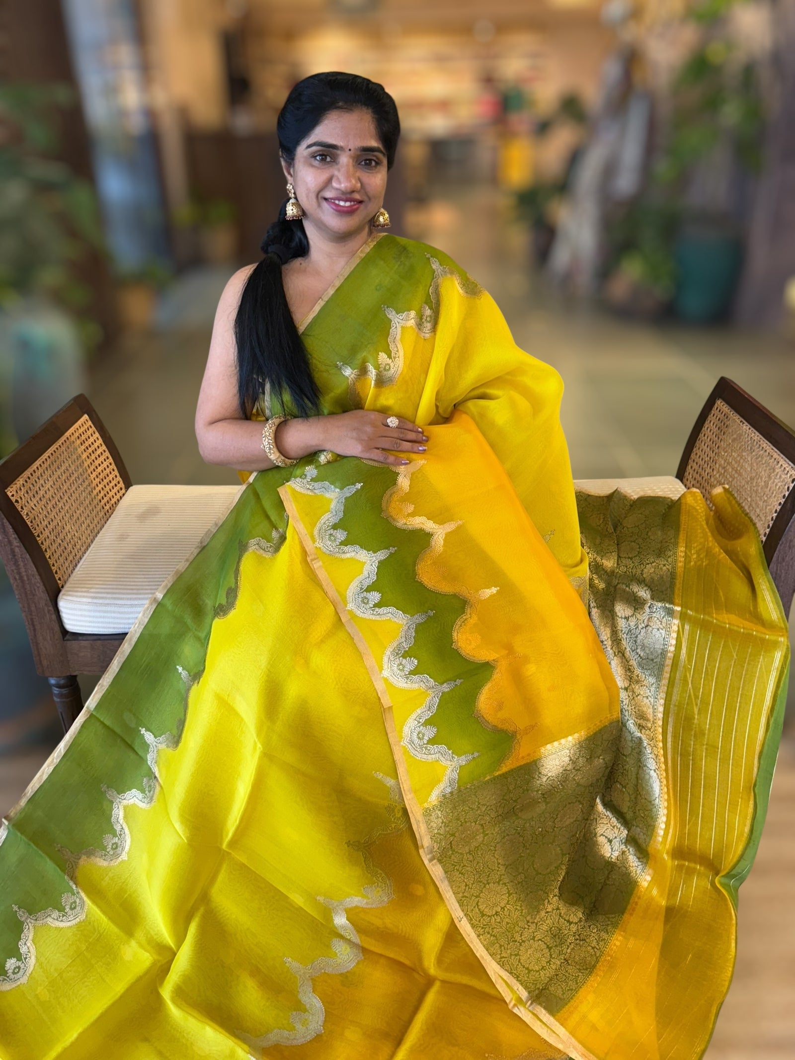 Designer Premium Handloom Rangkaat Kora Banarasi Saree  with Jewelry Design