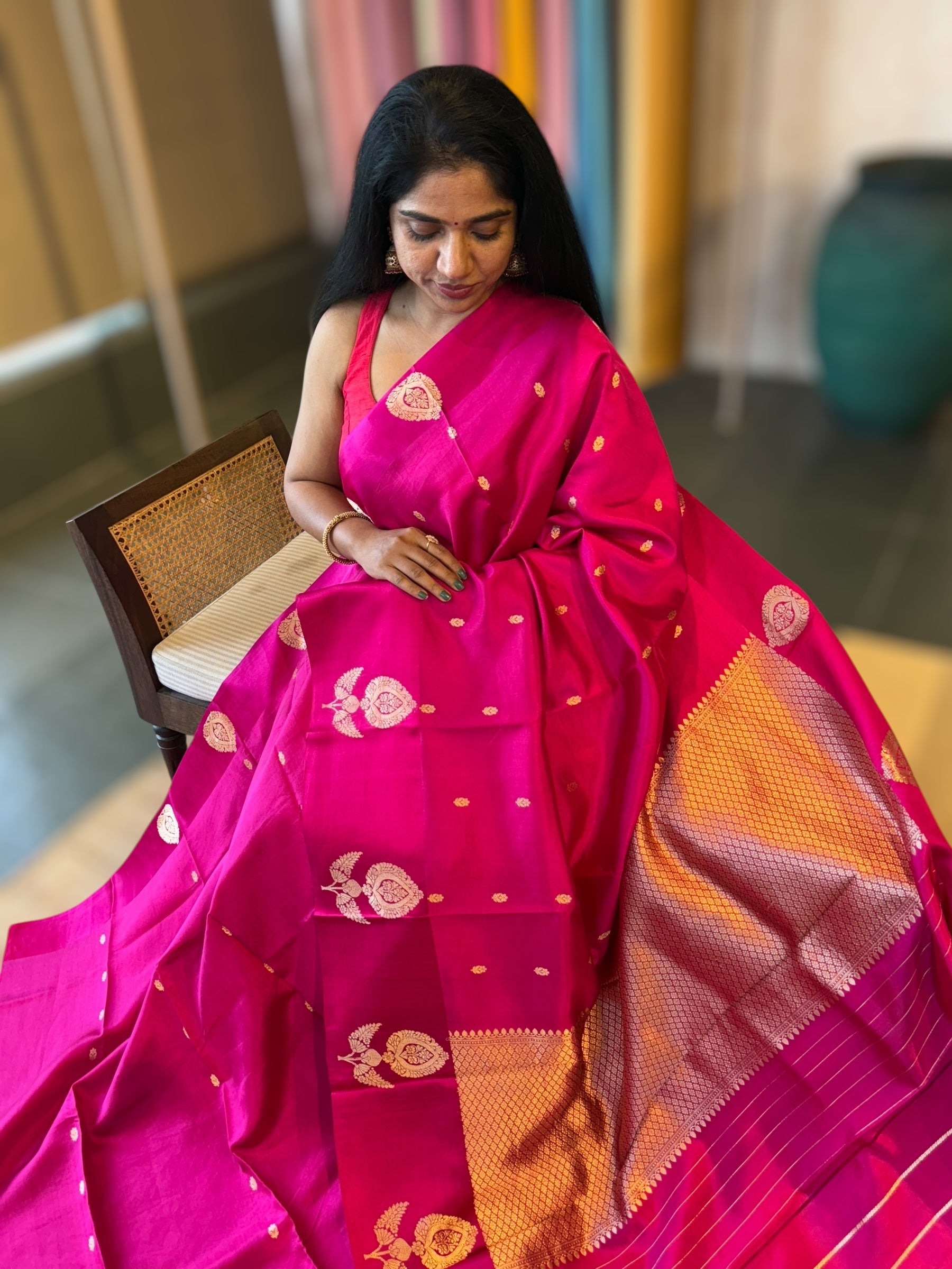 Rani Pink Banarasi Raw Mango Silk Saree with Open Borders & Kaduwa Woven Motifs