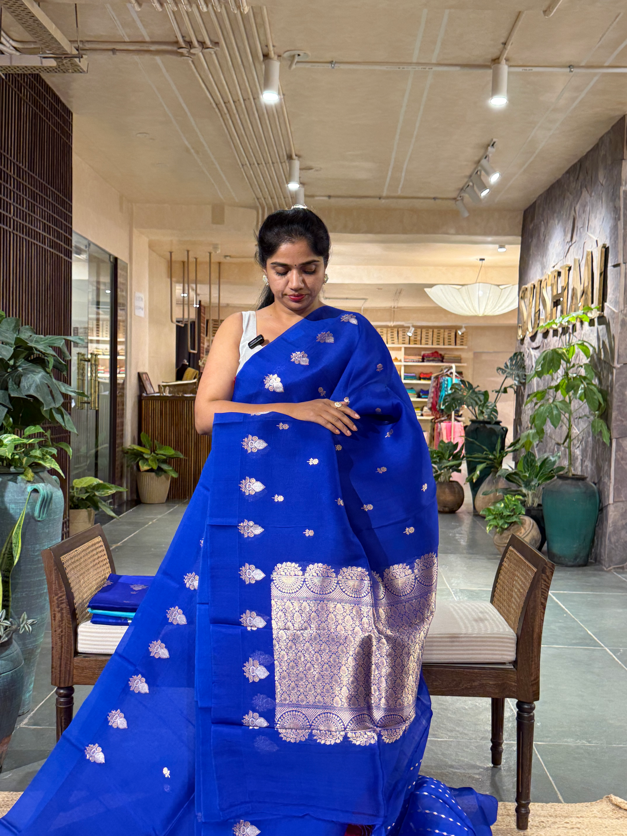 Royal Blue Kora Banarasi Handloom Silk Saree with Sona Rupa Kaduwa Weaving