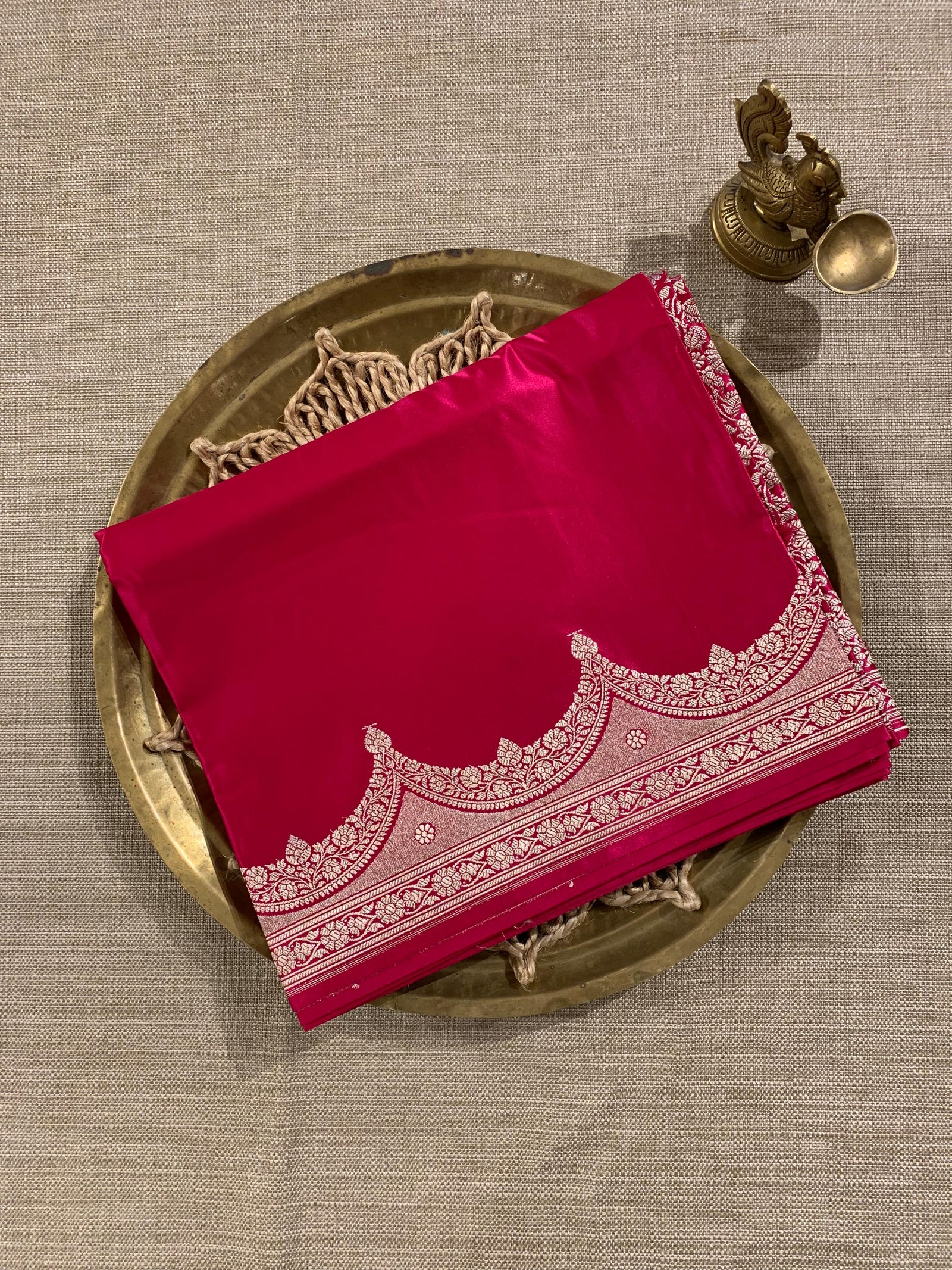 SMSSA215 Dark Pink Mashru Silk Saree With Scallop Border