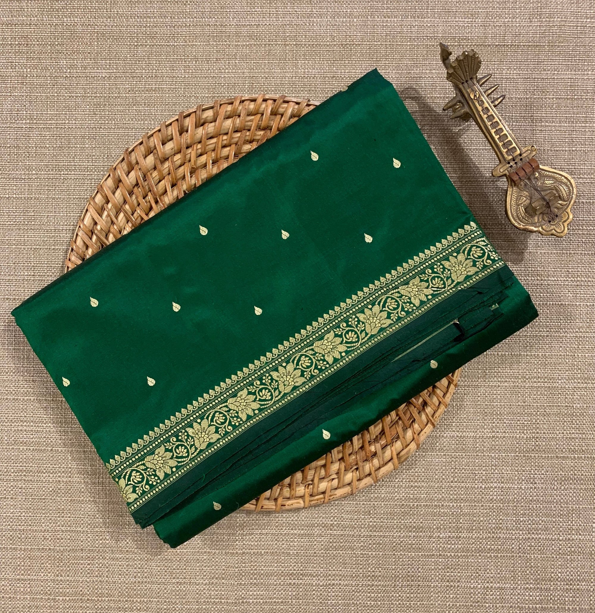 Bottle Green Banarasi Handloom Katan Silk Saree  With Resham Weaving
