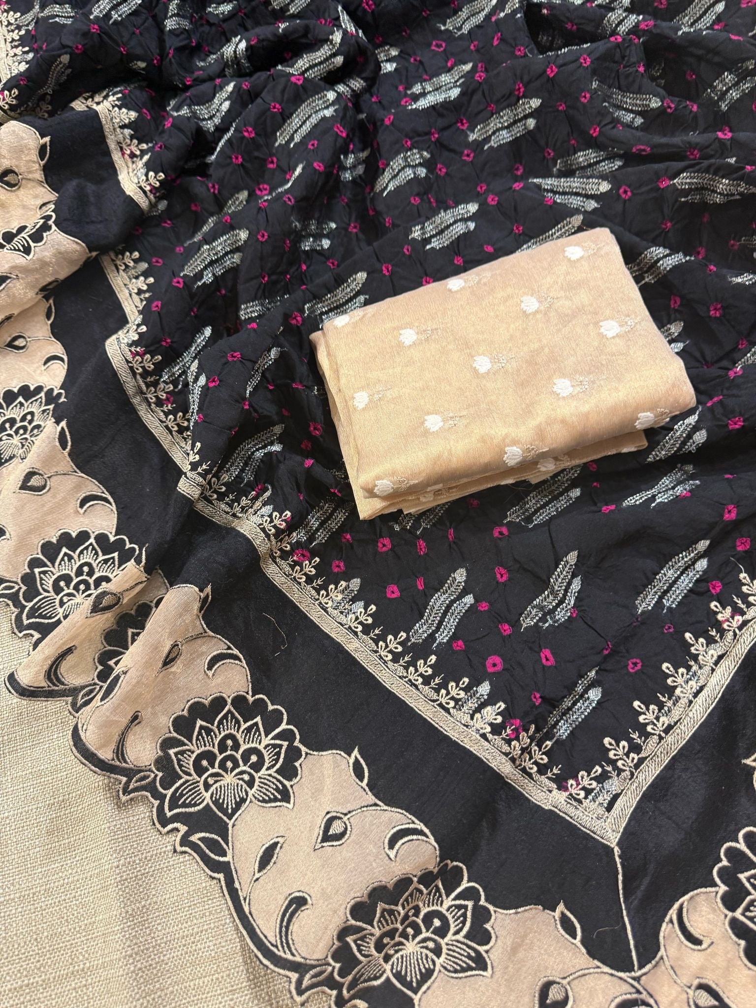 Banarasi Handloom Chiniya Silk Bandhini with Tissue Applique