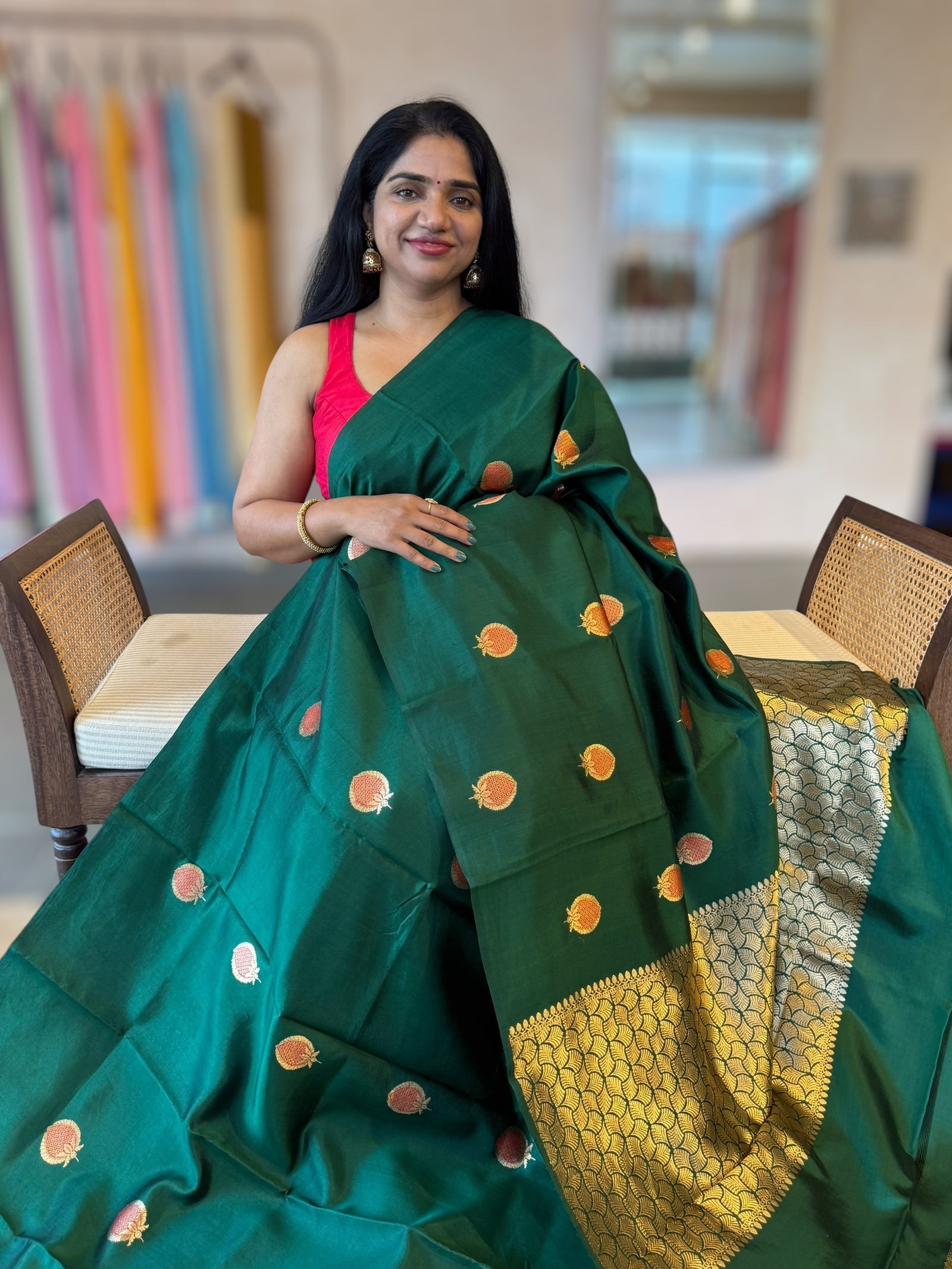 Forest Green Banarasi Raw Mango Silk Borderless Saree With Meenakari motifs